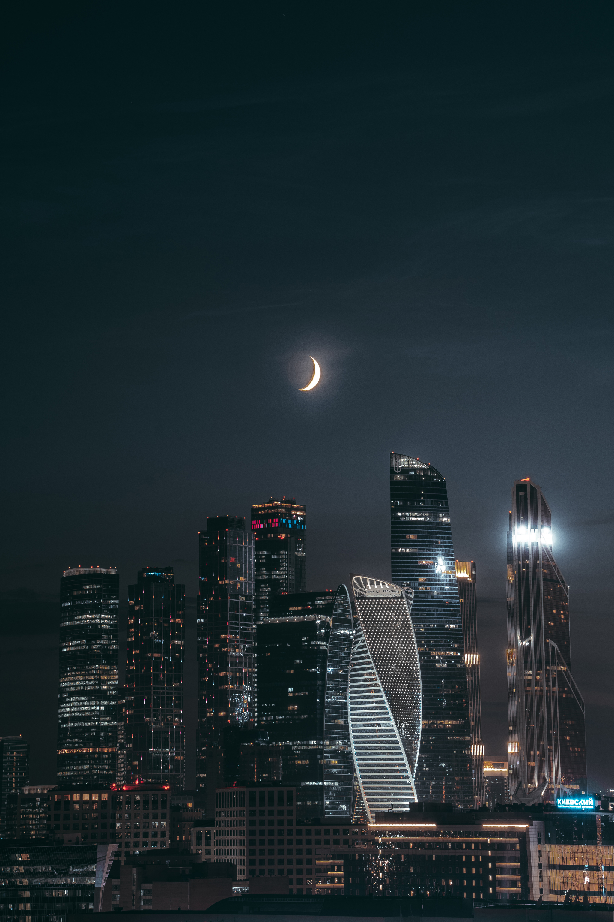 2048x3072  За минуту до полуночи | Пикабу