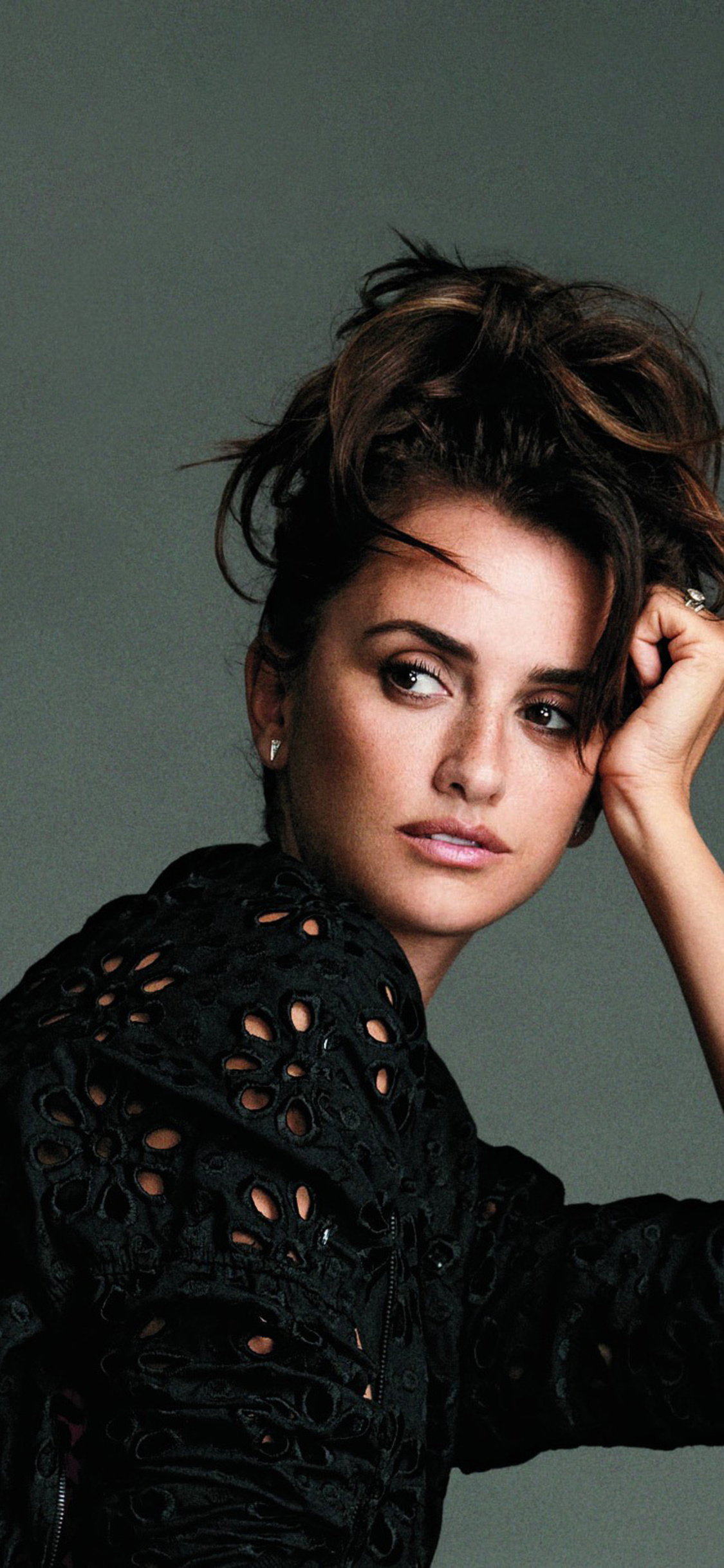 1125x2436  Penelope Cruz Campari calendar - Лучшие обои для htc one