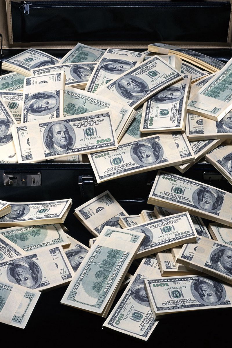 800x1200  Заставка на телефон деньги - 55 фото