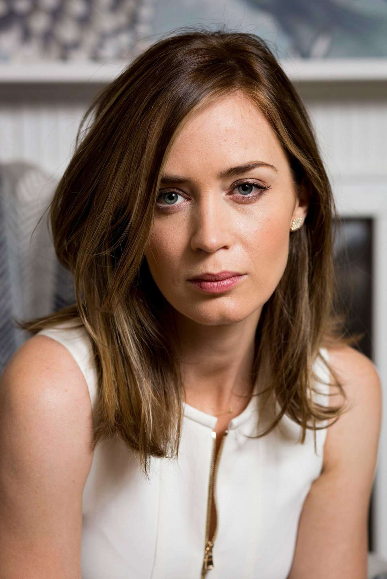 1350x2019  Emily Blunt 名人 Mobile 图片 图片 照片 从 Kathye37 |照片 图像 图像 