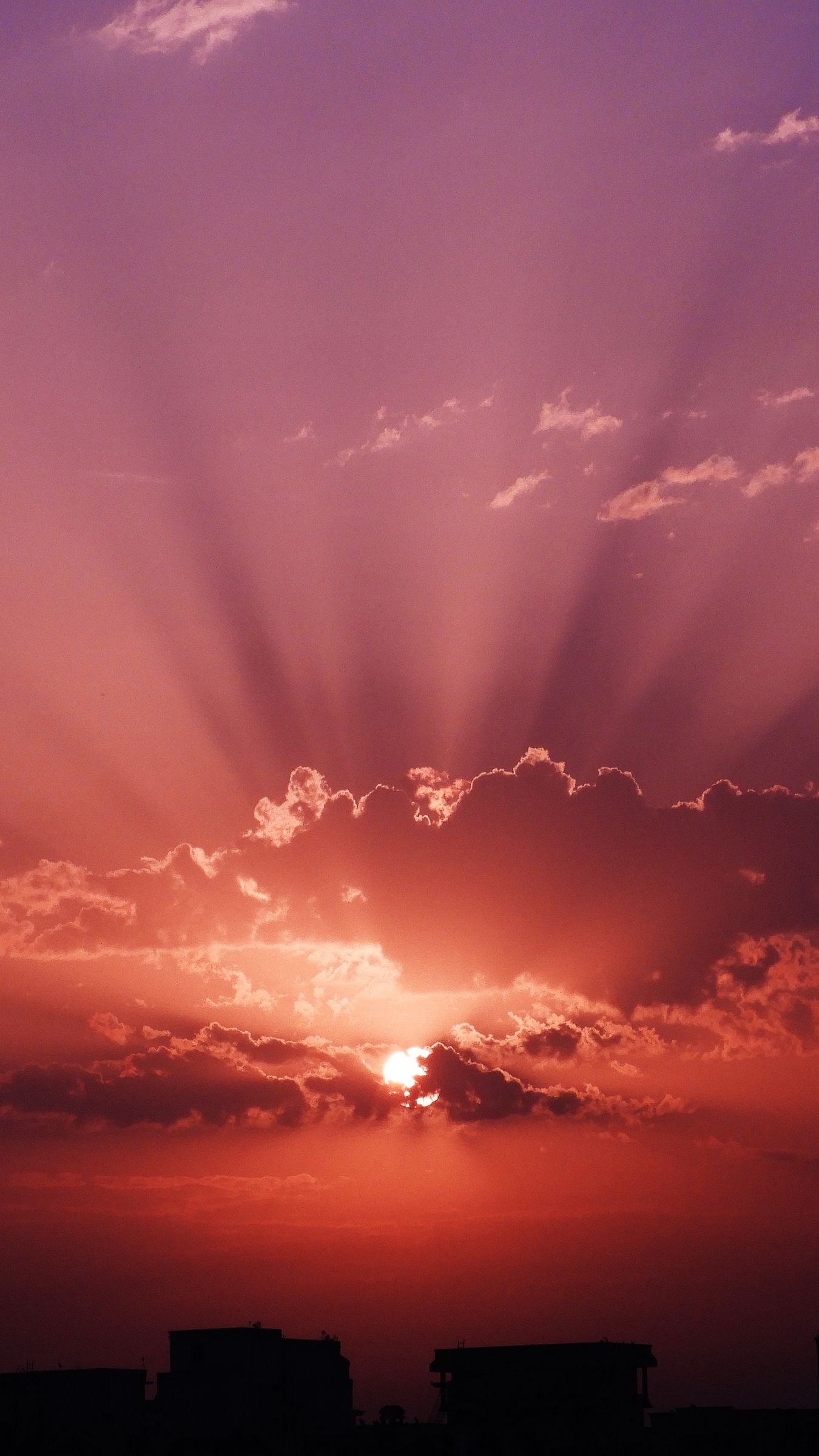 1350x2400  Скачать 1350x2400 рассвет, небо, солнце, восход, облака обои, картинки  iphone 8+/7+/6s+/6+ for parallax