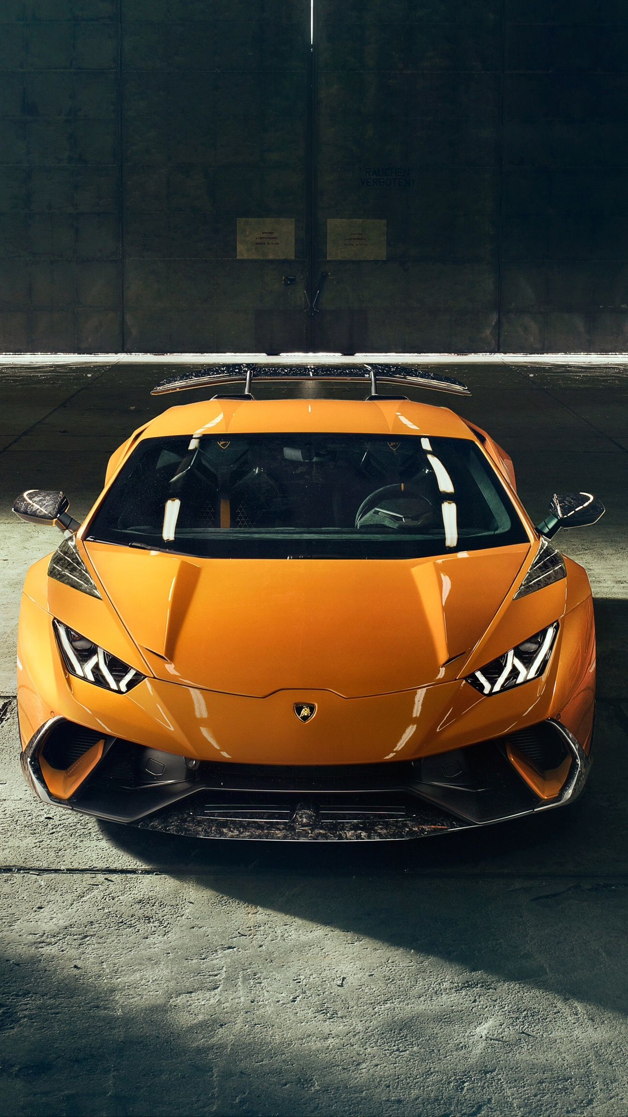 1296x2304  Обои для рабочего стола Ламборгини Aventador SVJ Родстер 1080x1920