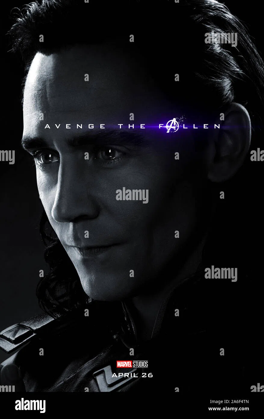 877x1390  Том Хиддлстон обои на телефон [49+ изображений]