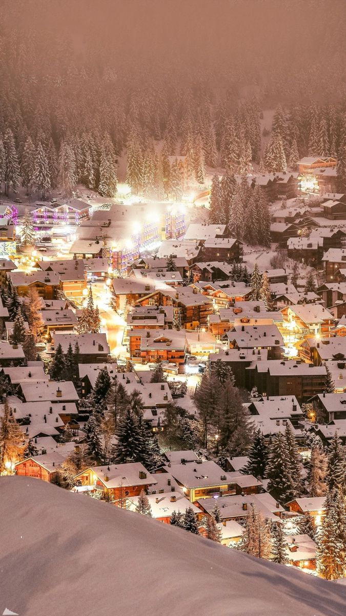 675x1200  Winter ❄️ Wallpaper | Рождественские обои, Зимние картинки, Фоновые рисунки