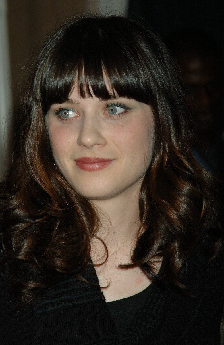 780x1200   Зоуи Дешанель фото 105 из 619 фото обои - фото # 206461 - ThePlace2 