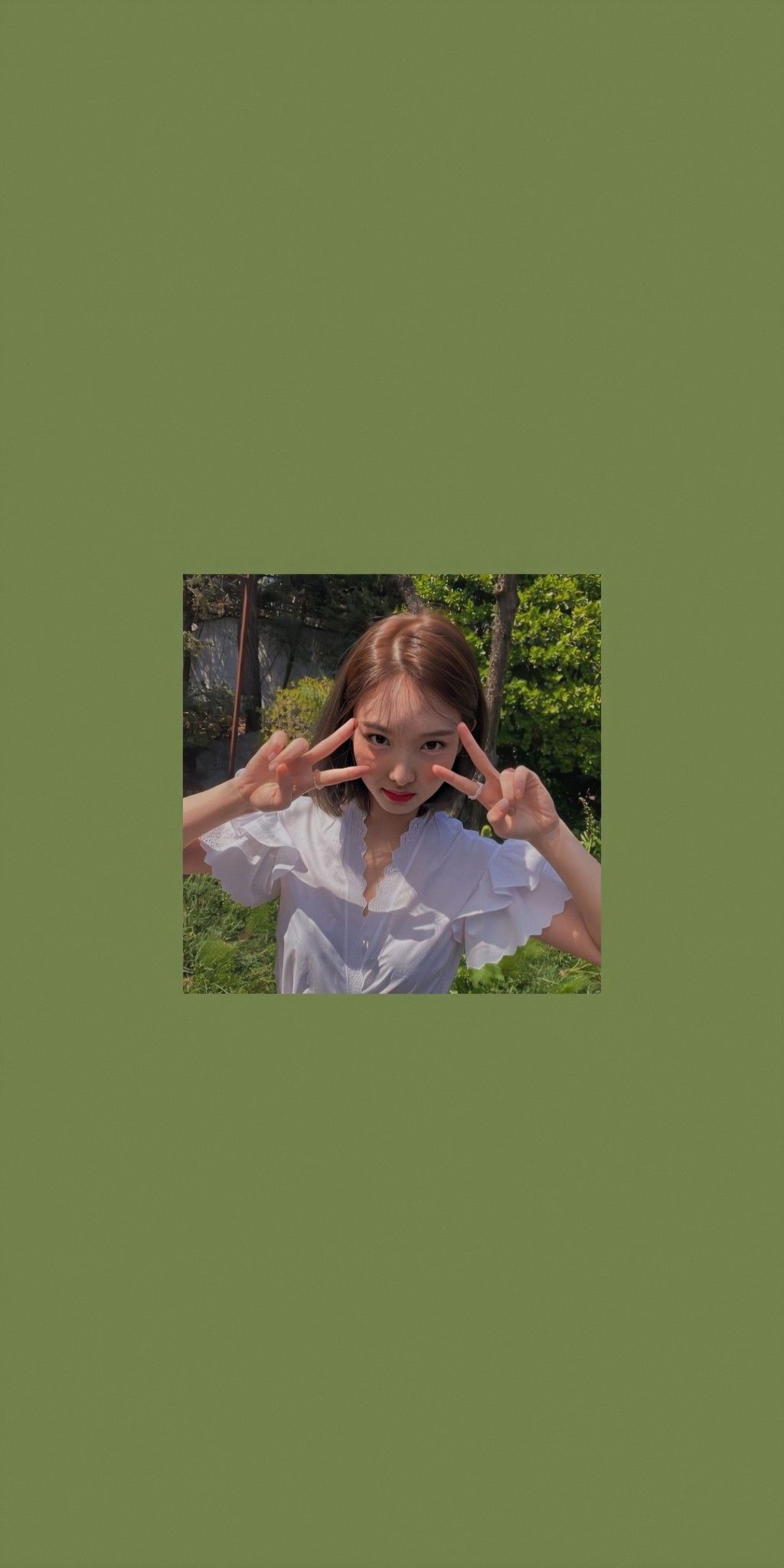 1024x2048  nayeon #twice #aesthetic #green #wallpaper #lockscreen | Милые обои, Обои  для телефона, Эмо
