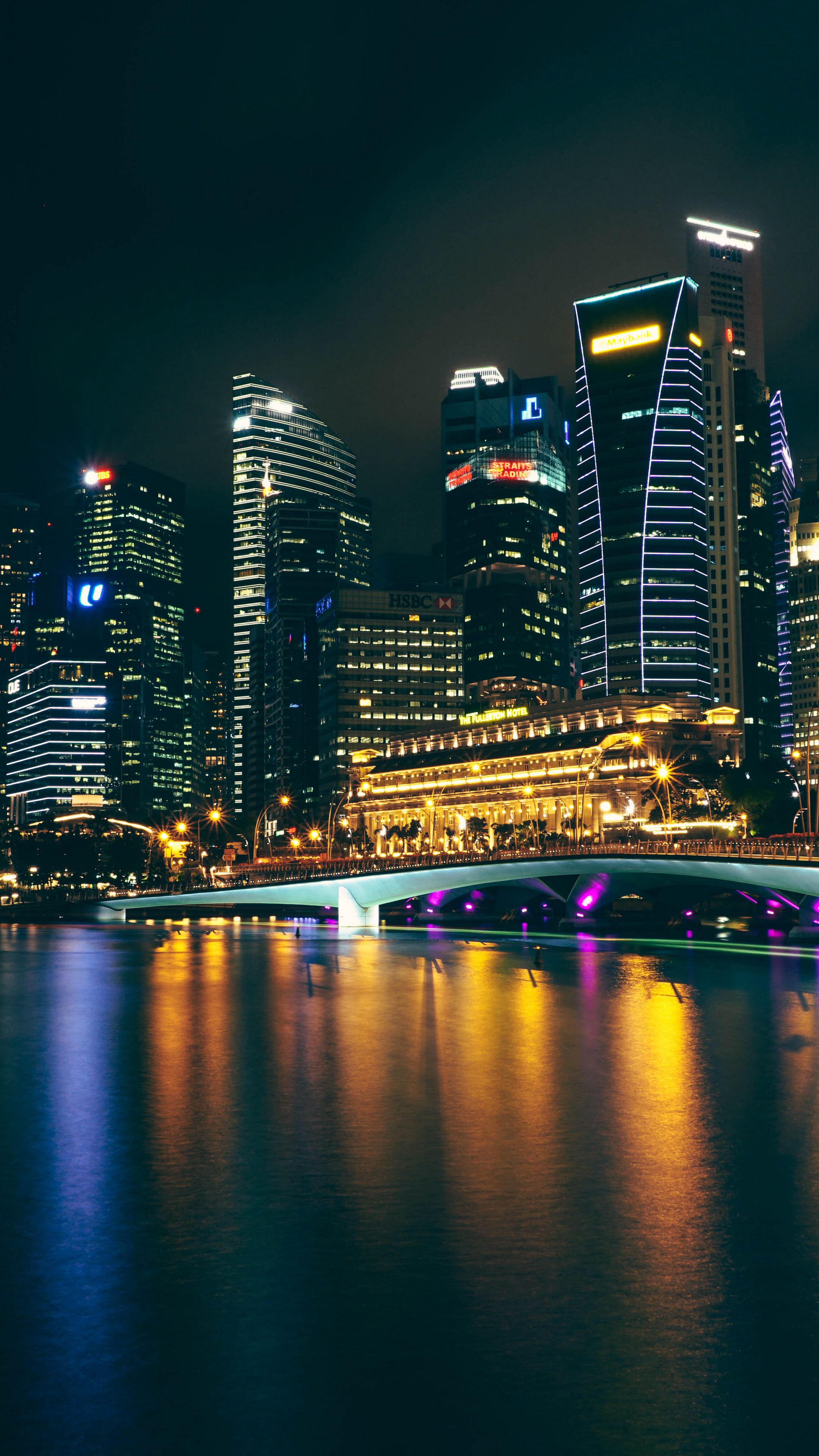 2160x3840  Скачать 2160x3840 ночной город, архитектура, огни города, небоскребы обои,  картинки samsung galaxy s4, s5, note, sony xperia z, z1, z2, z3, htc one,  lenovo vibe