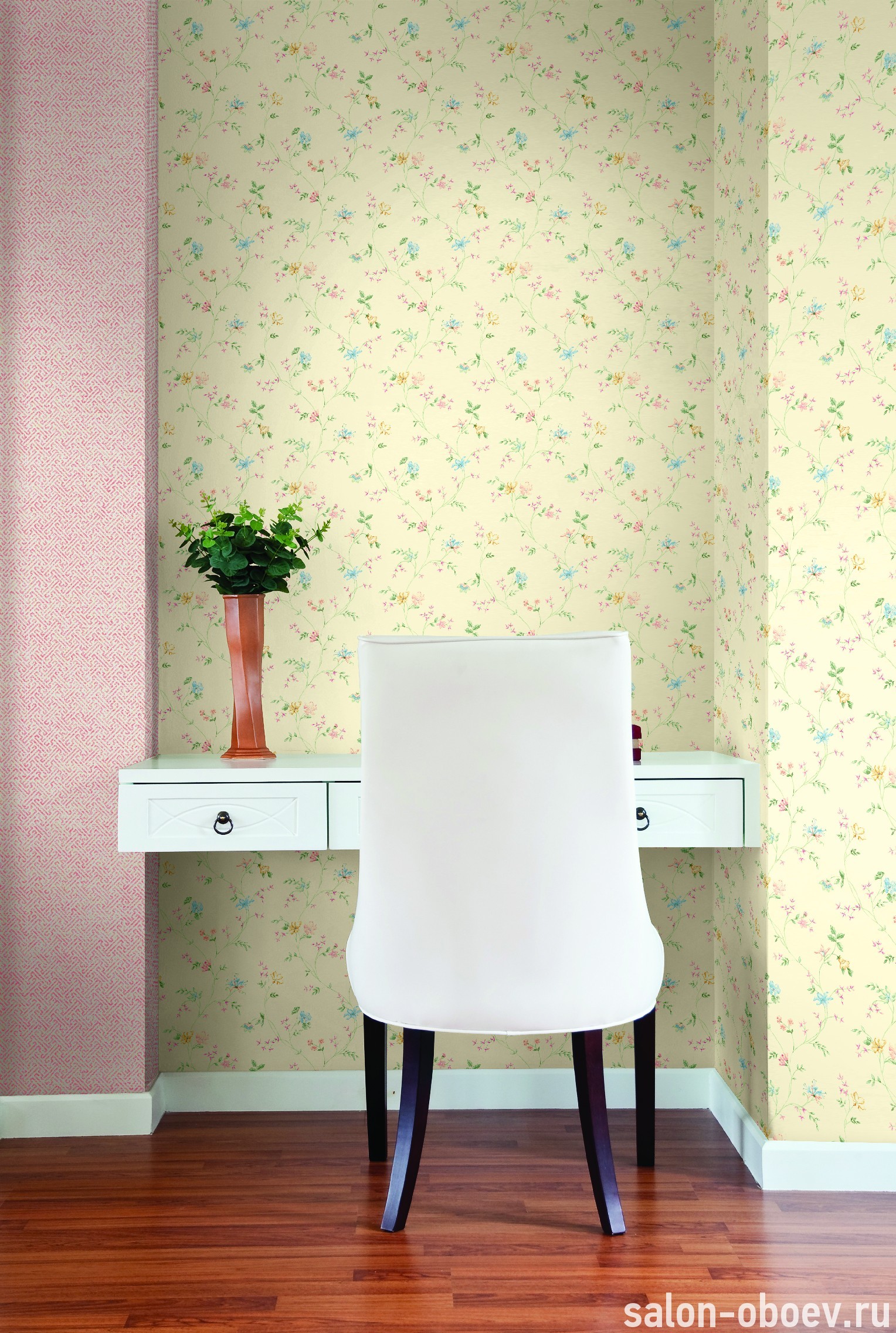 1528x2272  Как поклеить обои двух видов в спальне, на кухне, в зале