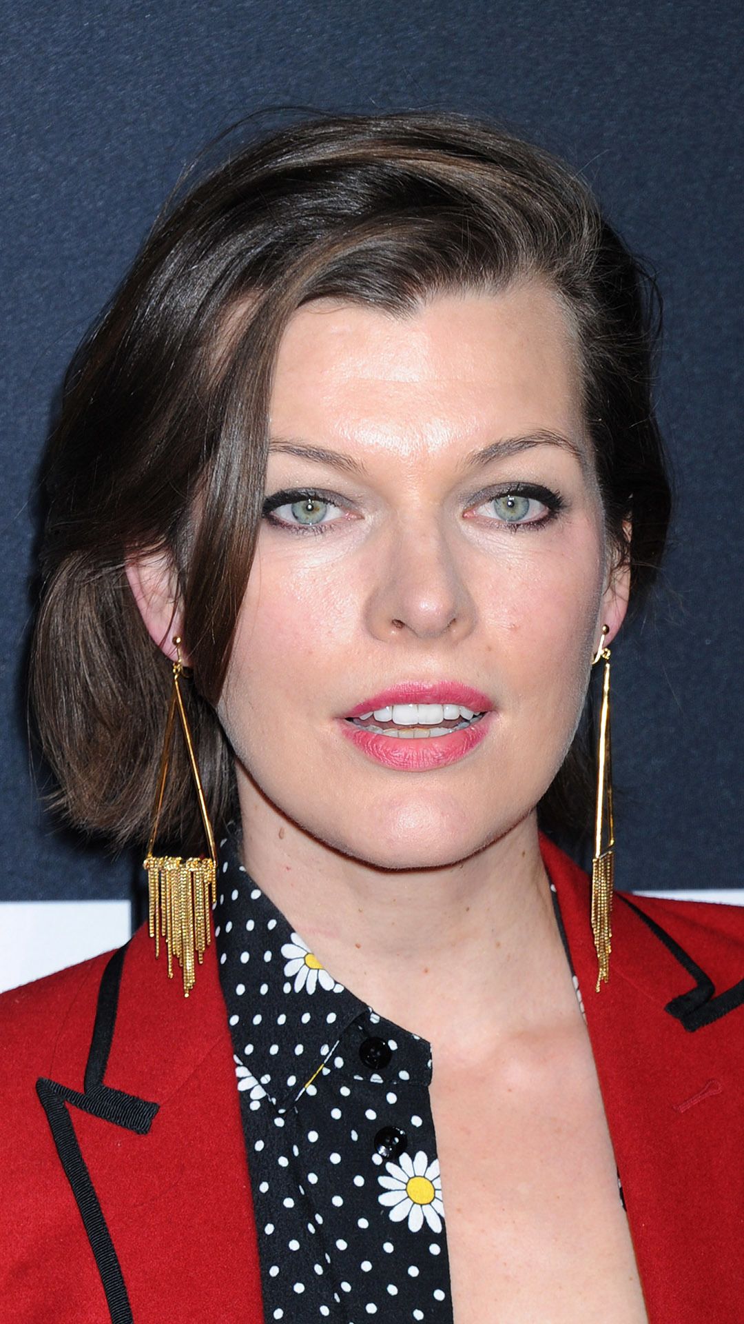 1080x1920   Фильм / Обитель зла - Милла Йовович Обитель зла Апокалипсис (# 1974443) - HD Wallpaper  Backgrounds Download