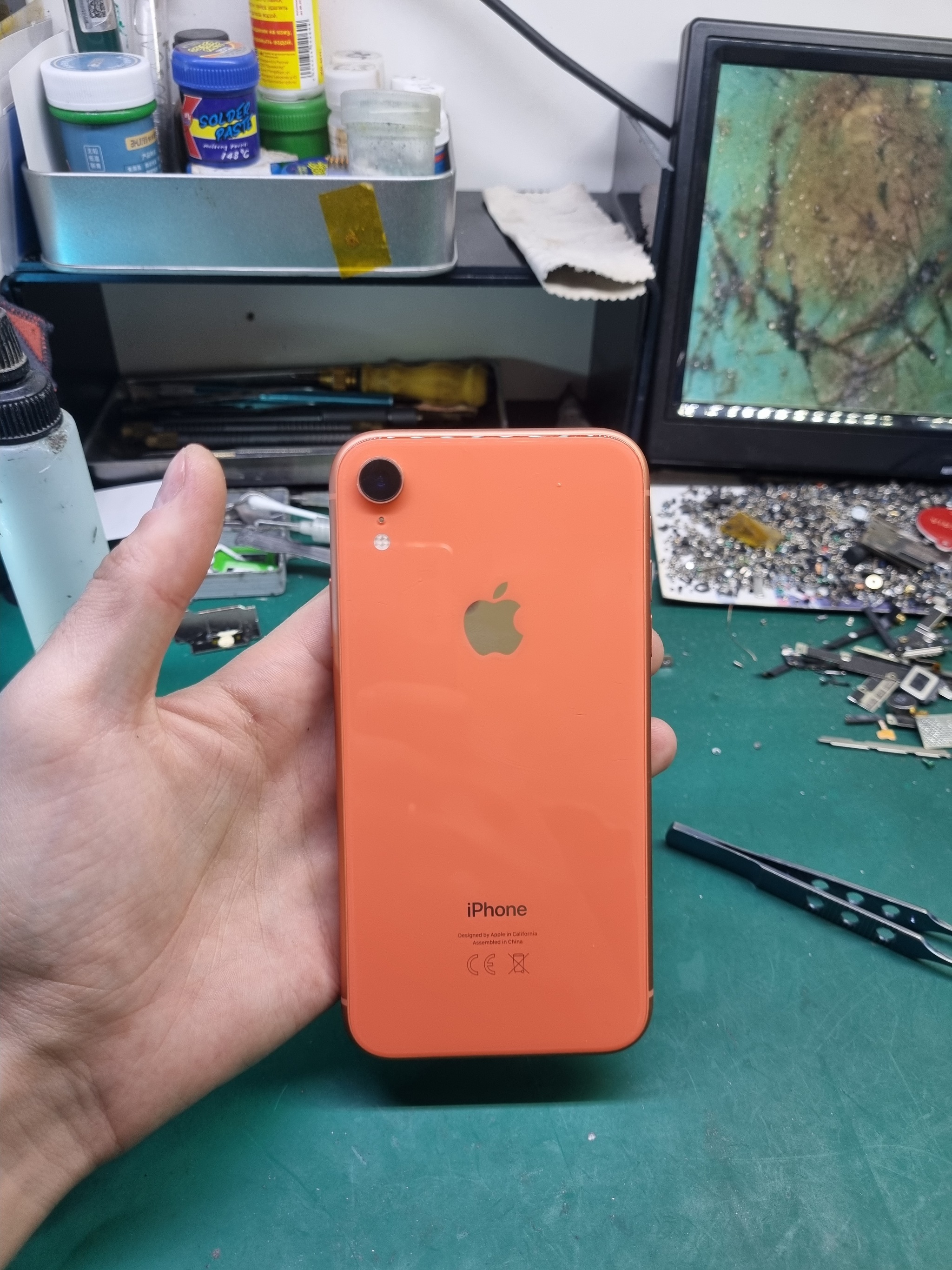 2048x2731  Мы не знаем почему так. Iphone XR или зачем покупать новый | Пикабу