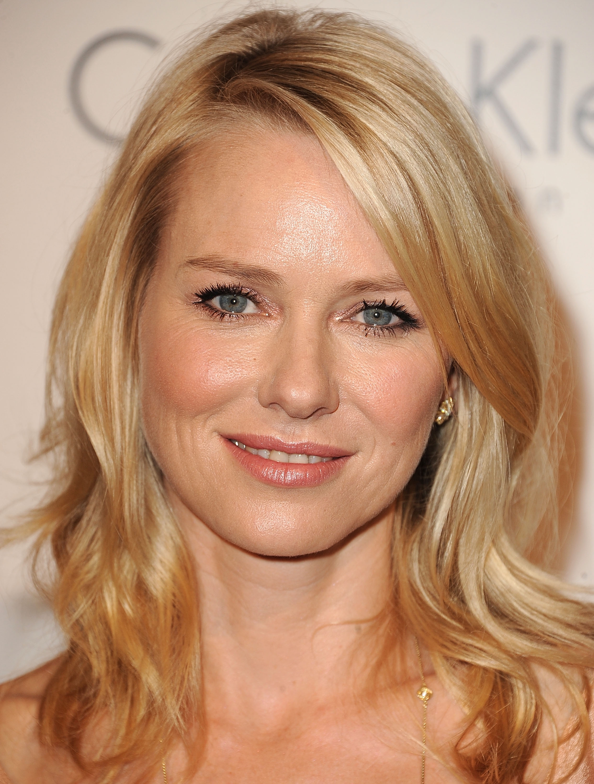 2271x3000  1080x2160 Наоми Уоттс 5k One Plus 5 