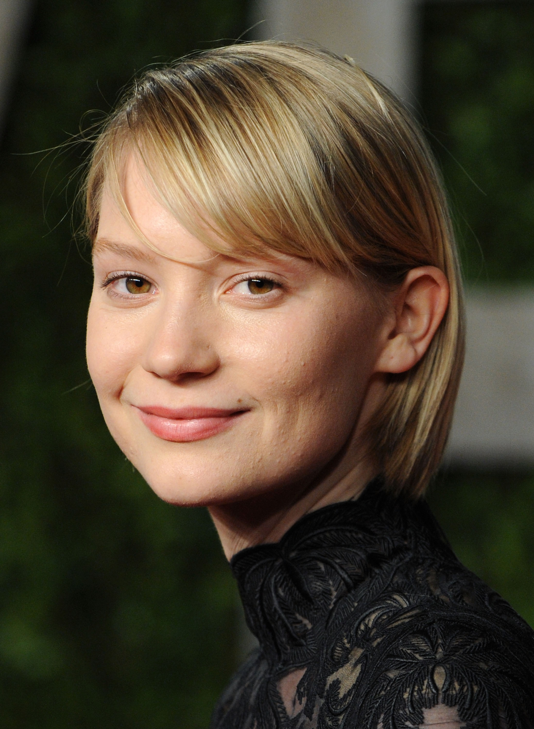 2198x3000  Mia Wasikowska HD Wallpapers 15+ - Страница 2 из 3 - hdwallpaper20.com 