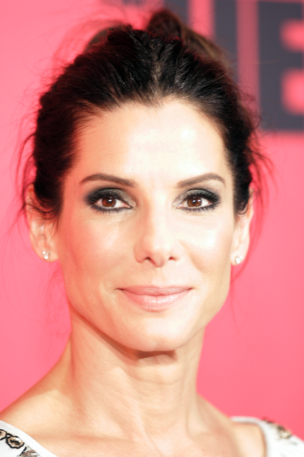 1000x1500  Sandra Bullock Hollywood Actress Бесплатный рисунок рабочего стола Sandra Bullock Hollywood Actress фото по Fernando | Загрузка изображений изображения 