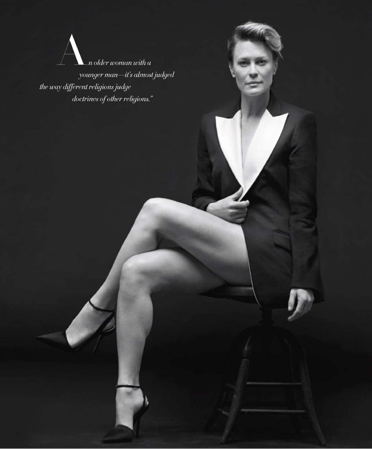 1280x1548   Робин Райт Обои - Обои Пещера