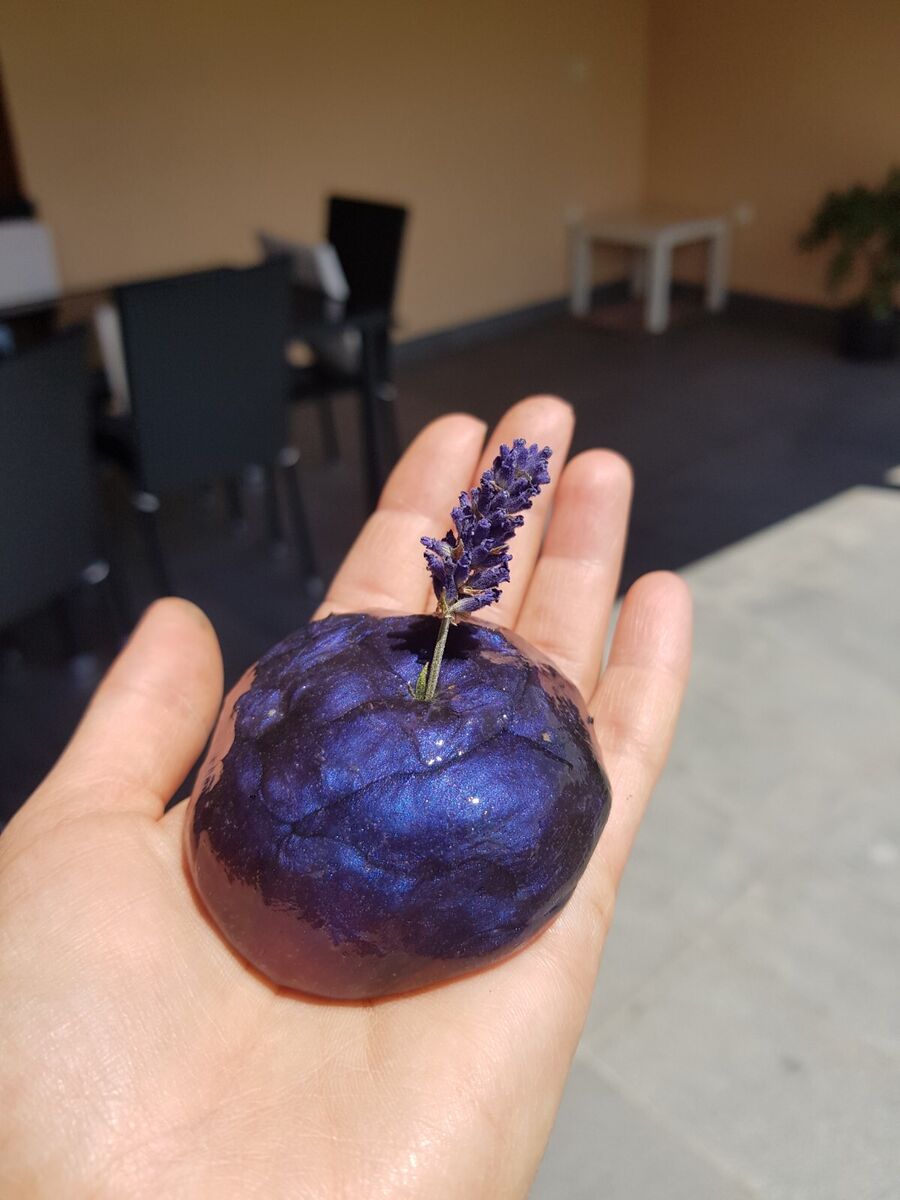 900x1200  Скачать «Начнем декабрь самым милым образом!» Обои | Обои .com