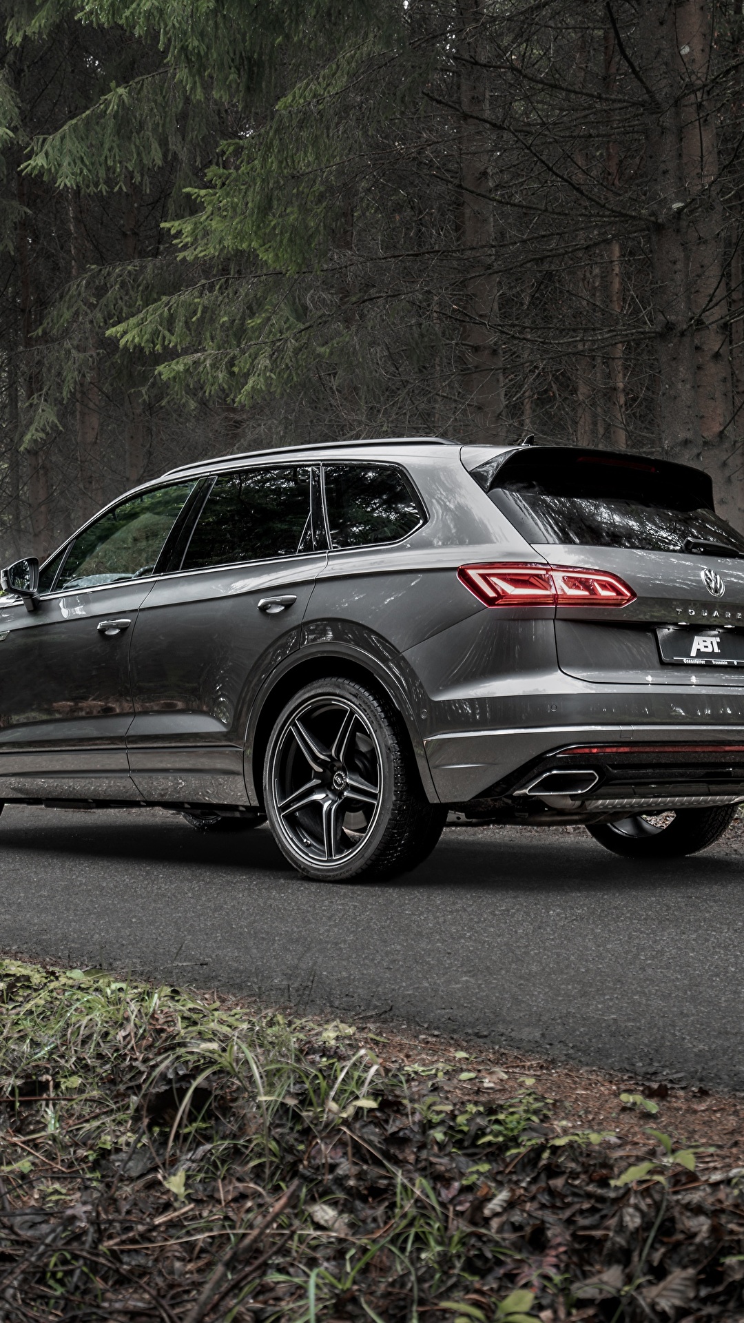 1080x1920  Фото Фольксваген CUV Touareg, ABT, R-Line, V8,TDI, 2019 1080x1920