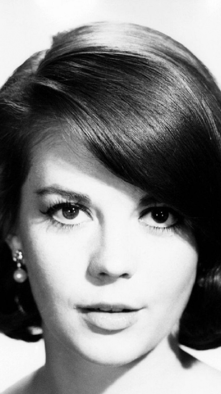 750x1334  woodnnatalie | Фотография дерева Уильям Клэкстон Натали Вуд