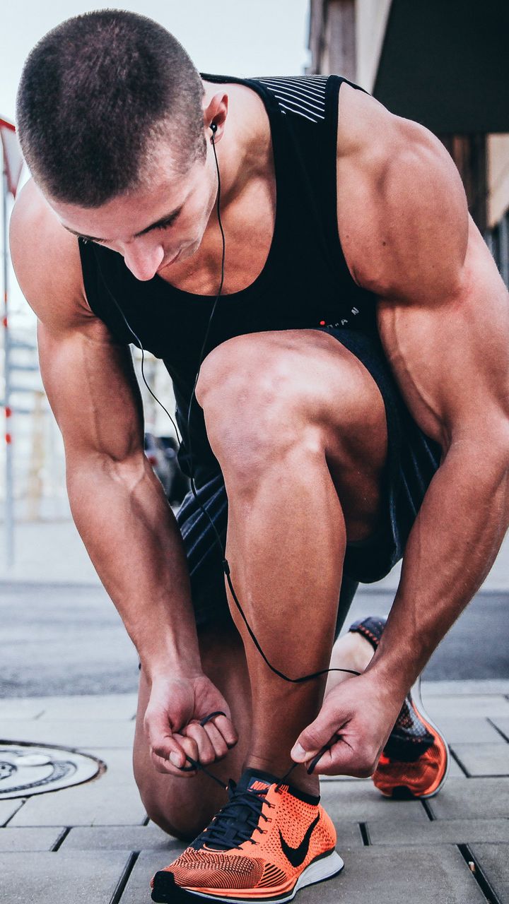 720x1280  Скачать 720x1280 спортсмен, спорт, спортивный, мужчина обои, картинки  samsung galaxy mini s3, s5, neo, alpha, sony xperia compact z1, z2, z3,  asus zenfone