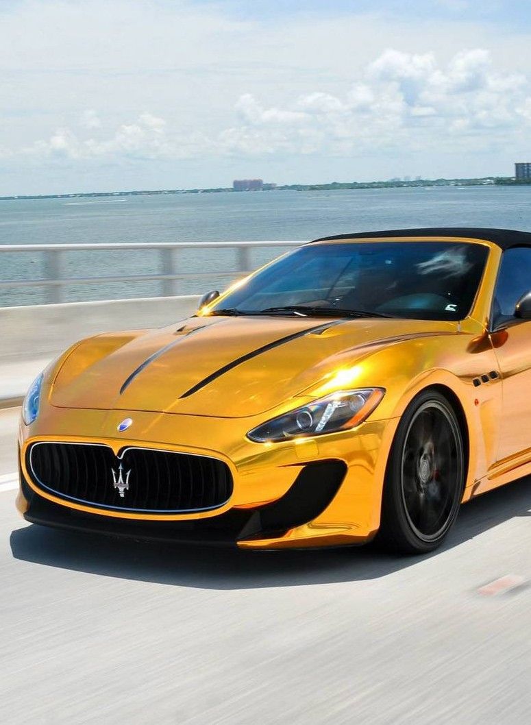 775x1058  Скачать 800x1200 maserati, granturismo, mc stradale, красный, вид спереди  обои, картинки iphone 4s/4 for parallax