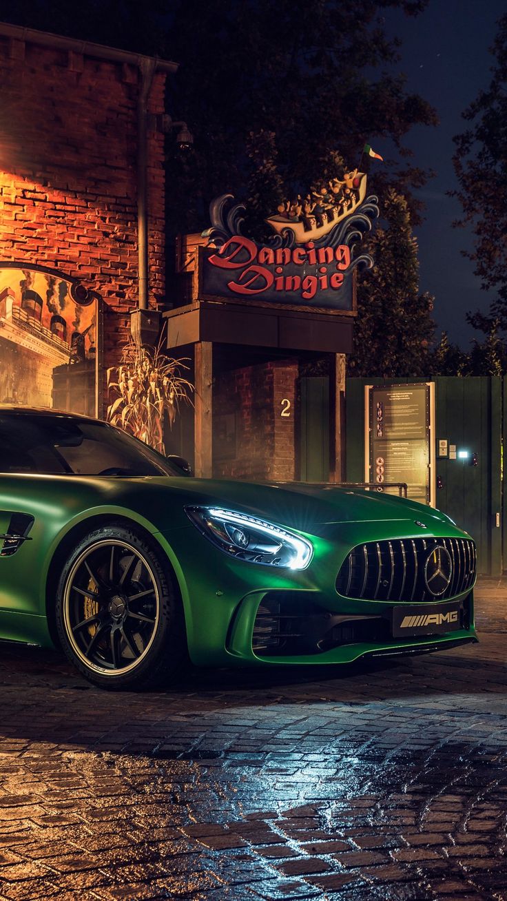 736x1308  Обои на телефон maserati ghibli, maserati, машина, белый, вид спереди,  дорога - скачать бесплатно в высоком качестве из категории \"Машины\"