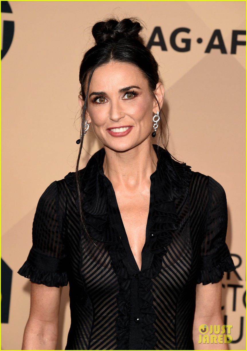 862x1222   Demi Moore, фотография 76 из 681 фото обои - фото # 81312 - ThePlace2