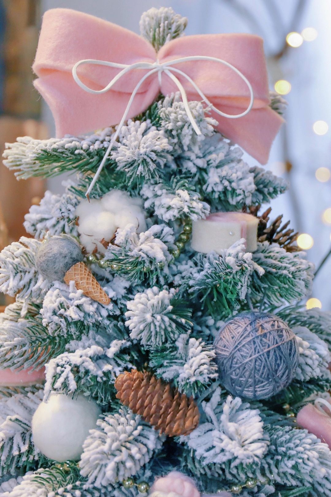 1080x1620  Новогодние обои на телефон 2021 | Новогодние записки, Рождественские  изображения, Идеи рождественских украшений