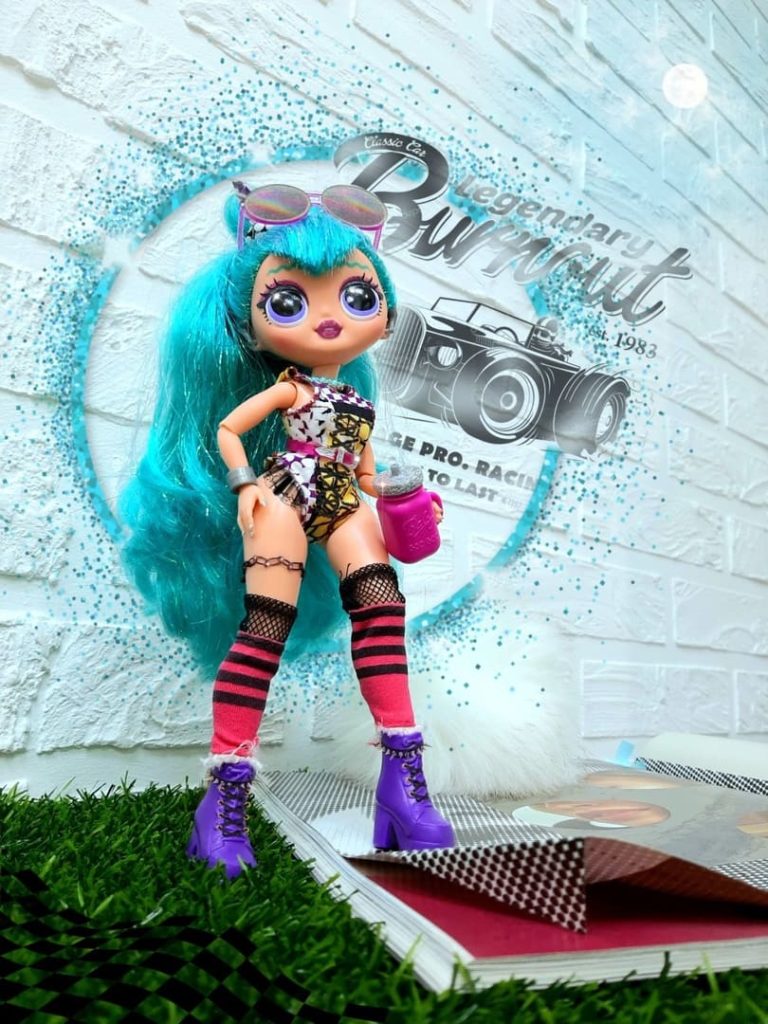 768x1024  Одежда для кукол ЛОЛ и Barbie