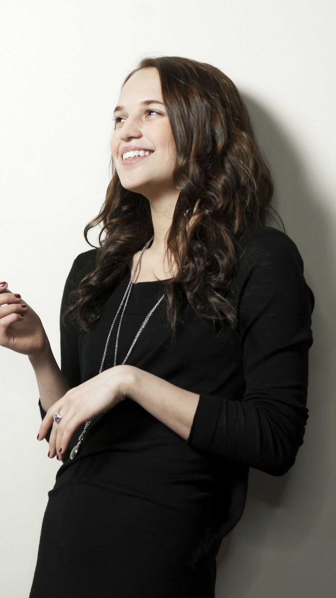 1080x1920  Alicia Vikander 4K Ultra HD Mobile Wallpaper