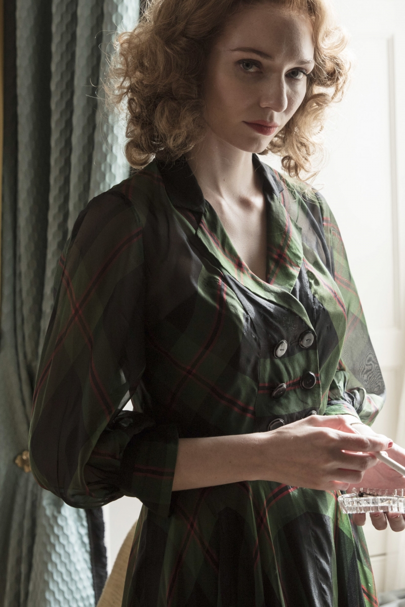 800x1200  Eleanor Tomlinson обои HQ знаменитостей Элеонора Томлинсон картинки | 4K обои 2019