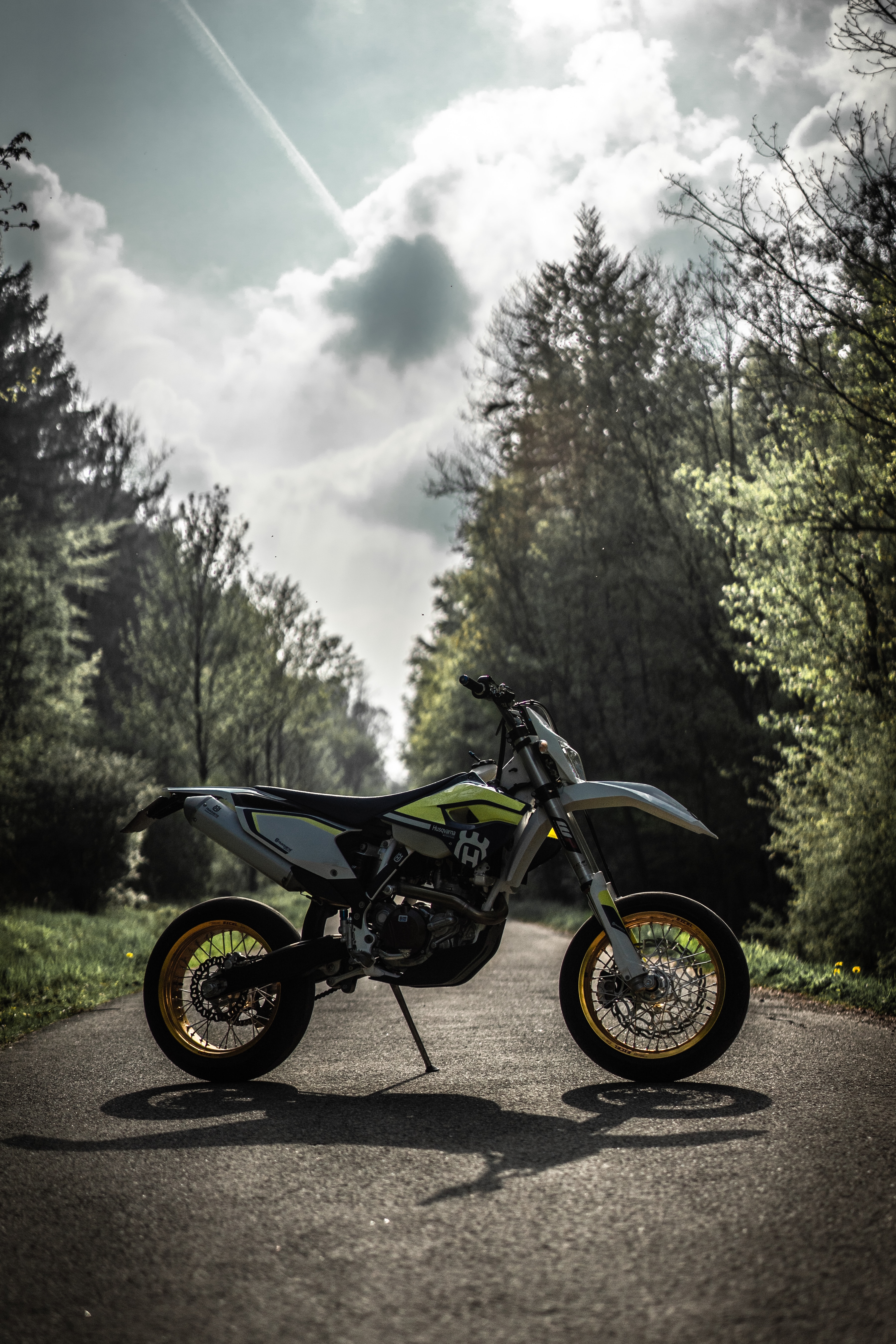 3596x5394  Скачать обои \"Питбайк\" на телефон в высоком качестве, вертикальные картинки  \"Питбайк\" бесплатно