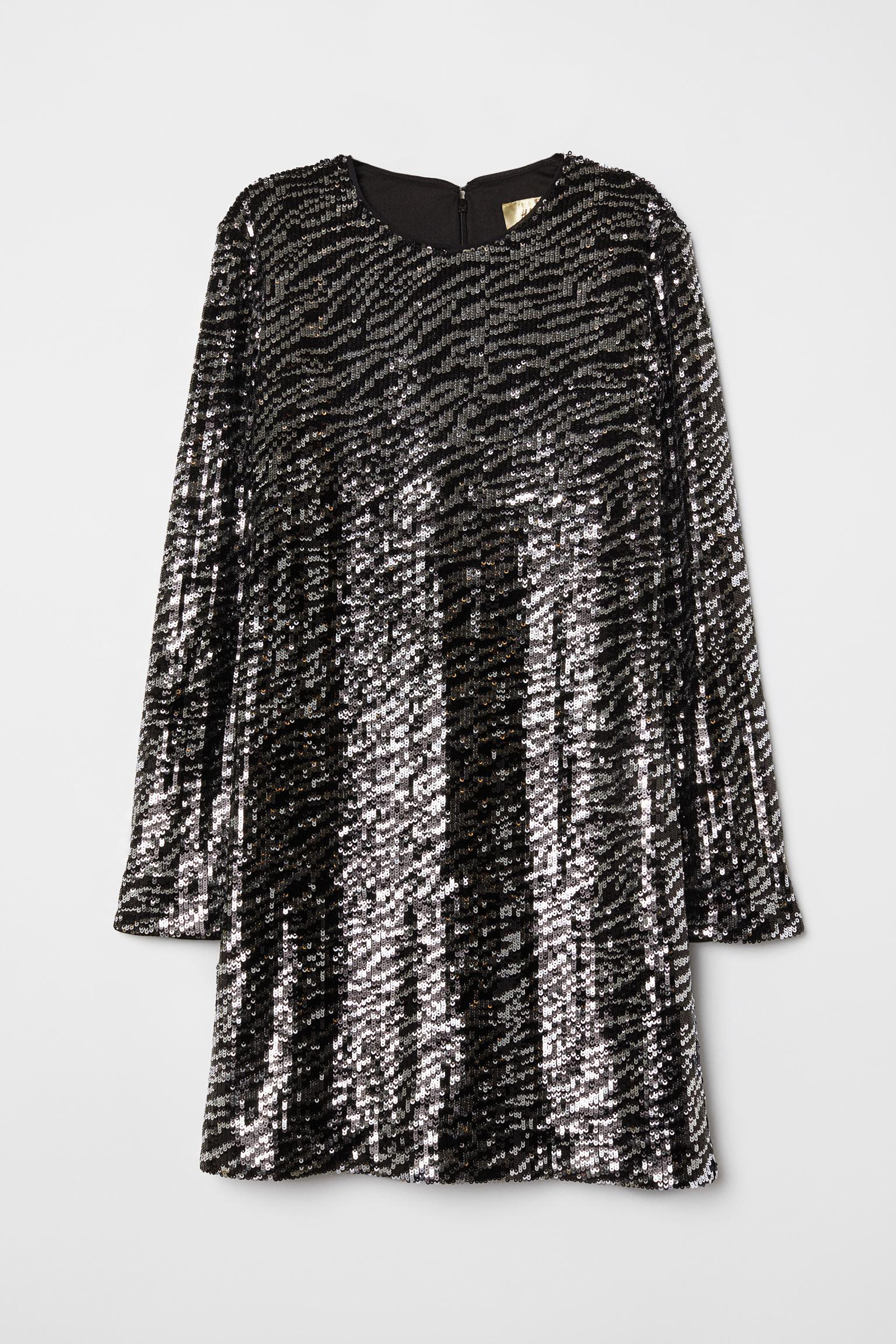 1536x2304  Любой праздник украсит фотозона из пайеток – Технология SolaAir: рекламные  вывески, фотозоны