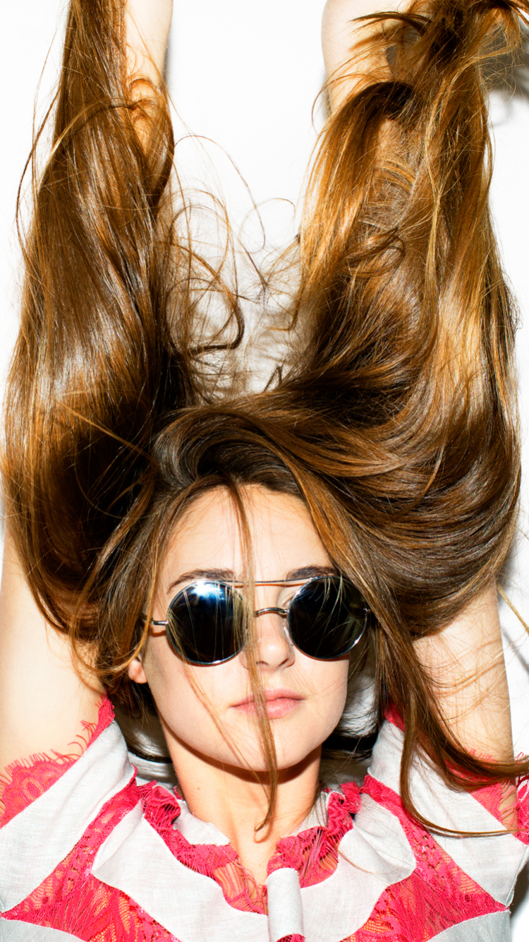 750x1334  Shailene Woodley обои HQ знаменитости Шейлин Вудли фотографии | 4K обои 2019