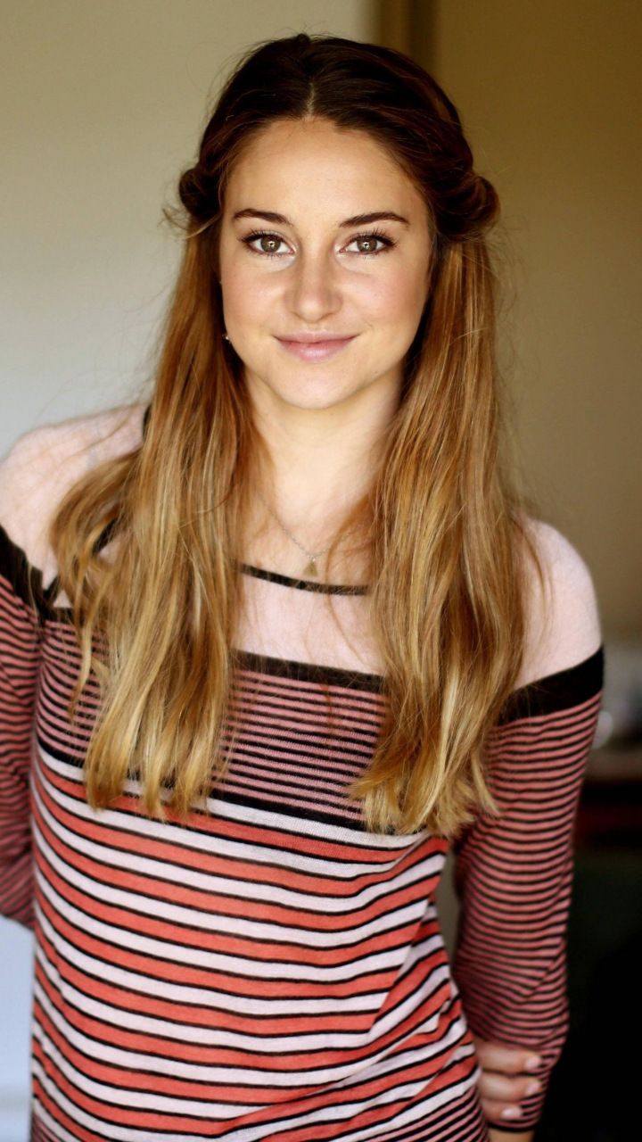 720x1280   Шейлин Вудли обои Знаменитости HQ Шейлин Вудли картинки | 4K обои 2019