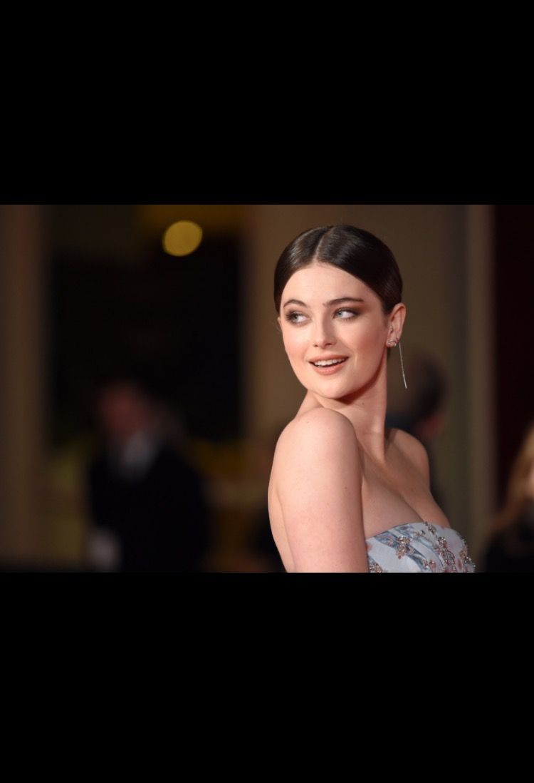 750x1098  Millie Brady для Tatler UK июльское фото предоставлено Marlo23 | Поклонники делятся изображениями