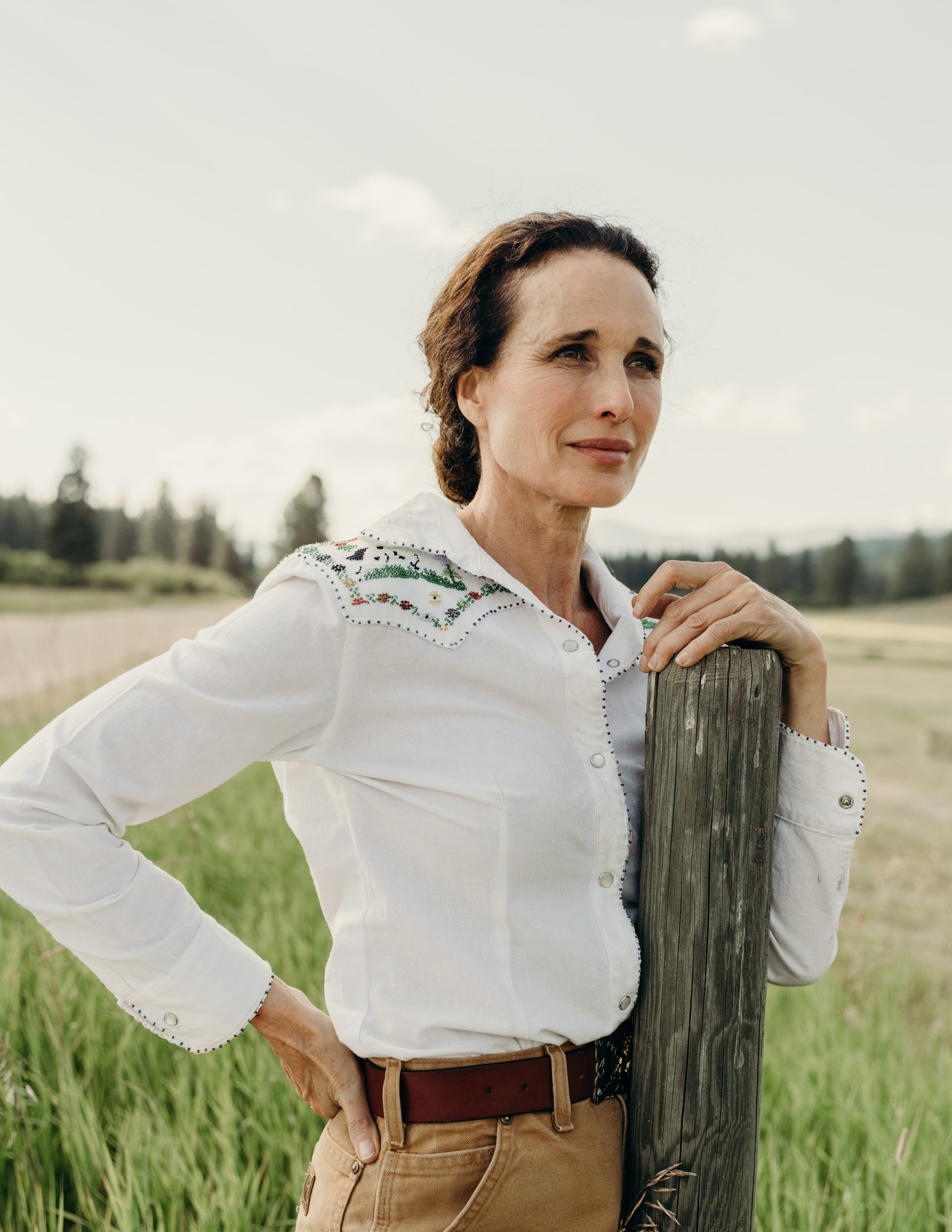 1583x2048   Энди МакДауэлл делится своими секретами великолепия - Информационный блог