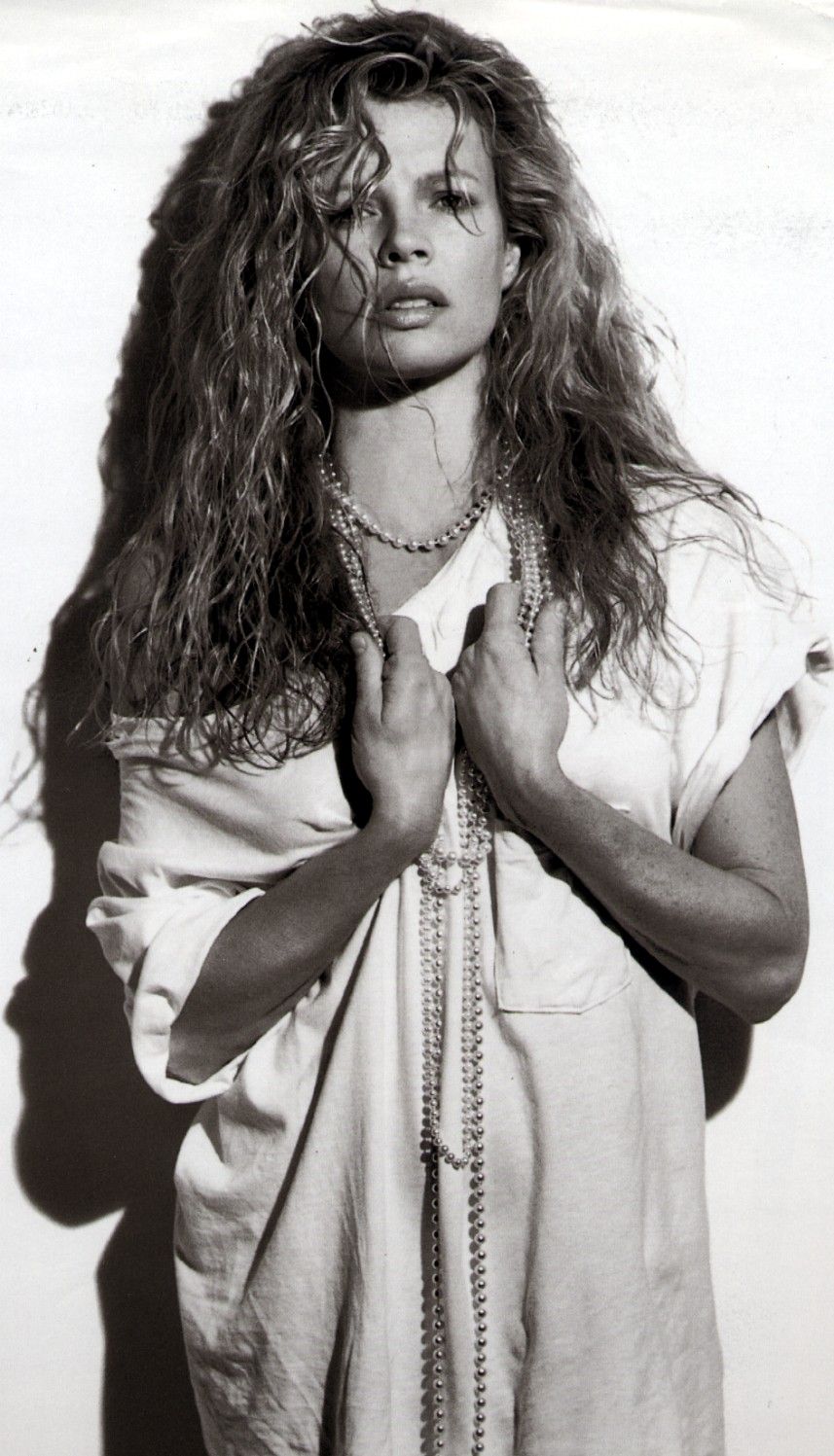 857x1497  Pictures and Wallpapers of Celebs: Kim Basinger