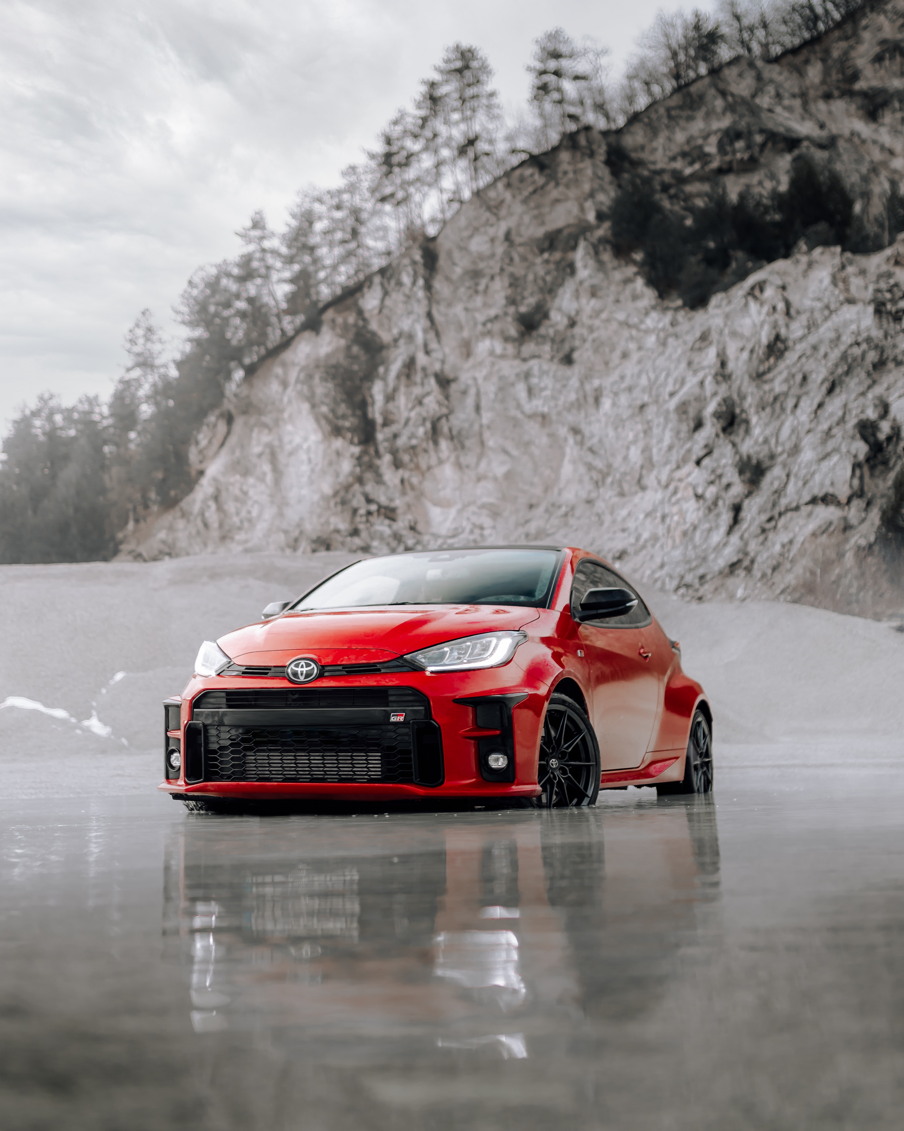 3586x4483  Скачать картинки "Тойота" на телефон, бесплатные HD картинки "Тойота"