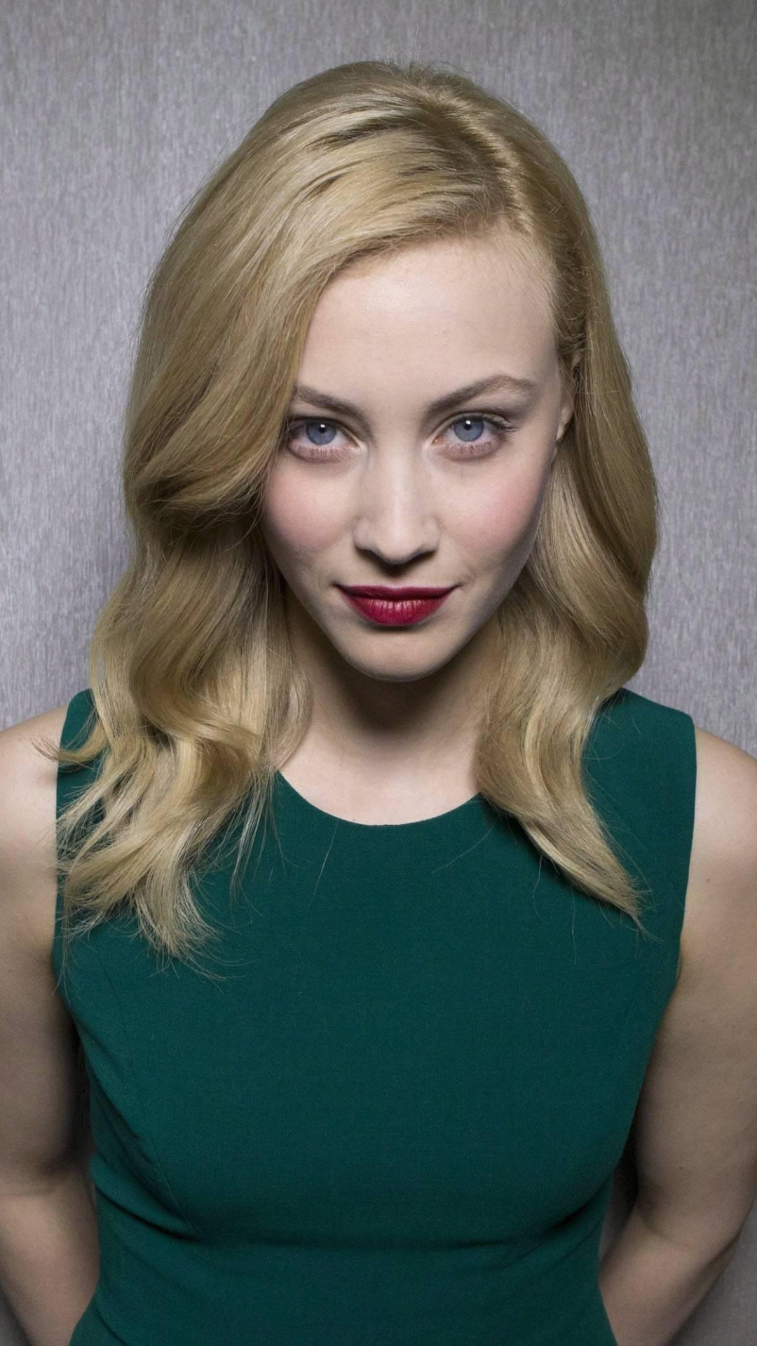 Sarah Gadon довольно короткие волосы блондинка актриса 720x1280 обои | Сара Гадон Великолепные глаза Обои знаменитостей