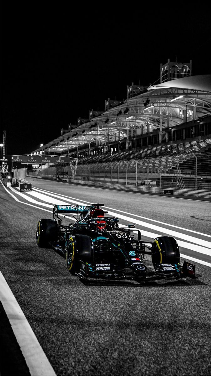 675x1200  Обои F1 Откройте для себя больше обоев. https://www.enwallpaper.com/f1-wallpaper-13/ в … | Фотографии автомобилей Ferrari, Экзотические автомобили, Фонды автомобилей