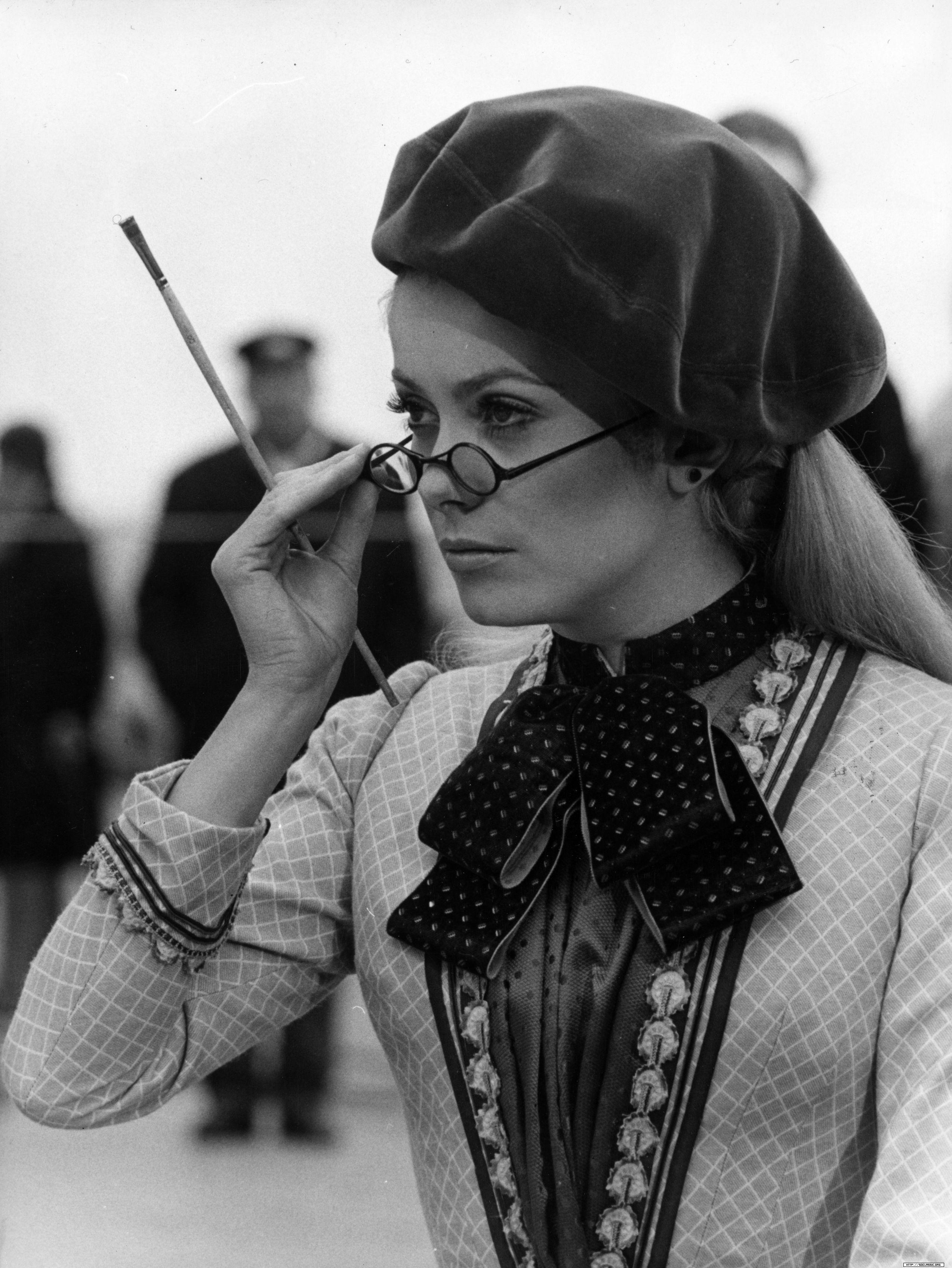 2547x3390  Catherine Deneuve HD Обои | 7wallpapers.net 
