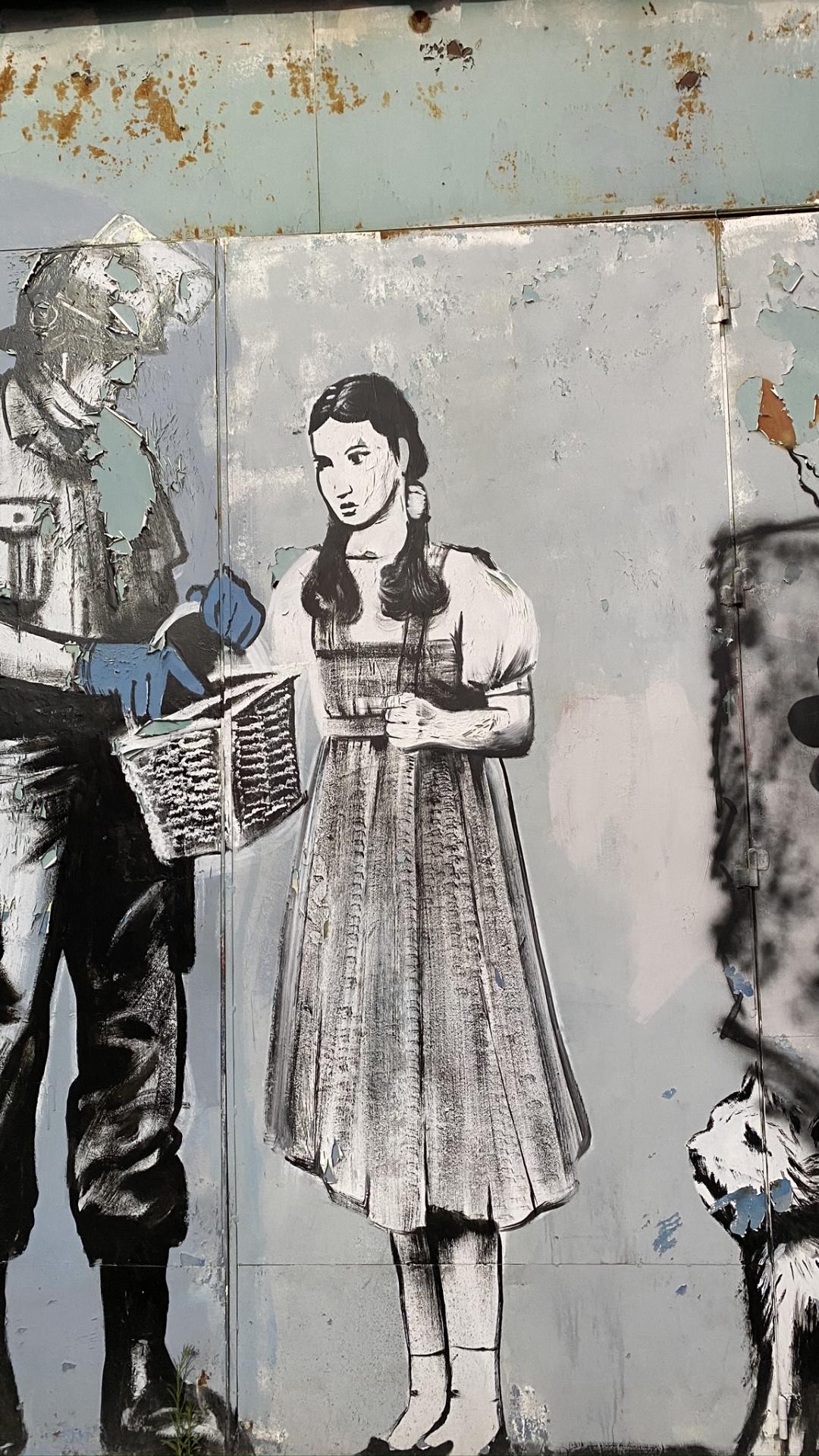 1080x1920  Обои арт, Бэнкси, уличное искусство, Бэнси визуальный протест, Девочка На  Шаре на телефон Android, 1080x1920 картинки и фото бесплатно