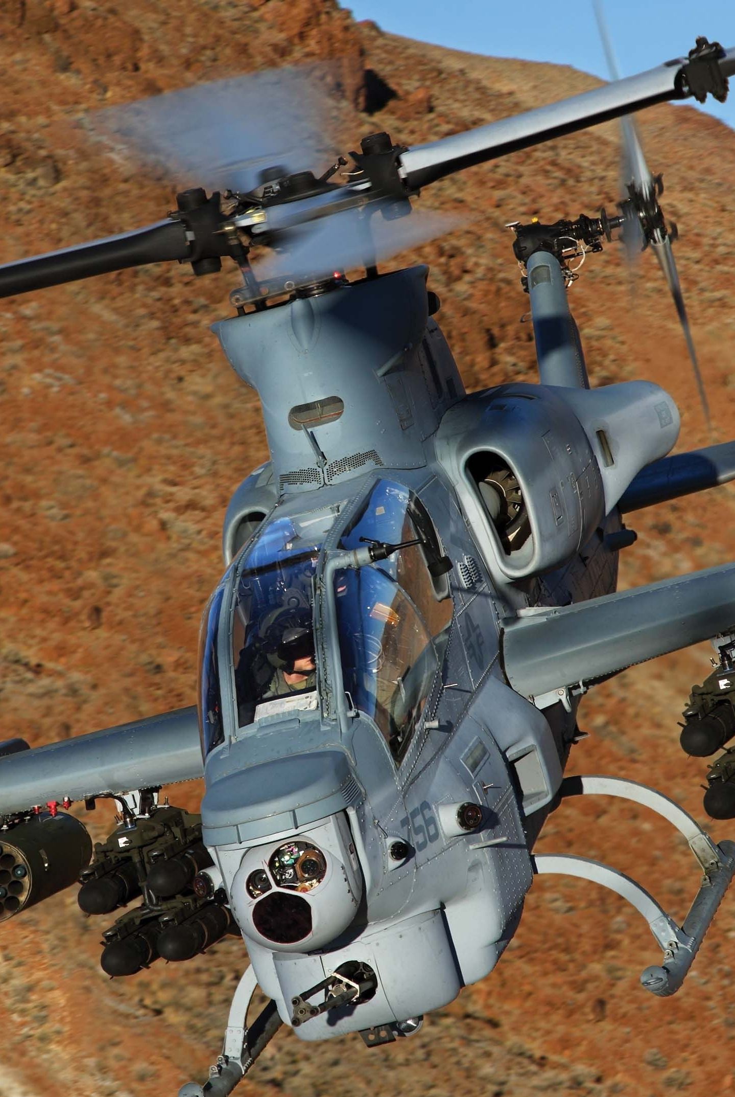 1439x2146  Вертолёт U.S.A. - Картинка на телефон / Обои на рабочий стол №1463460