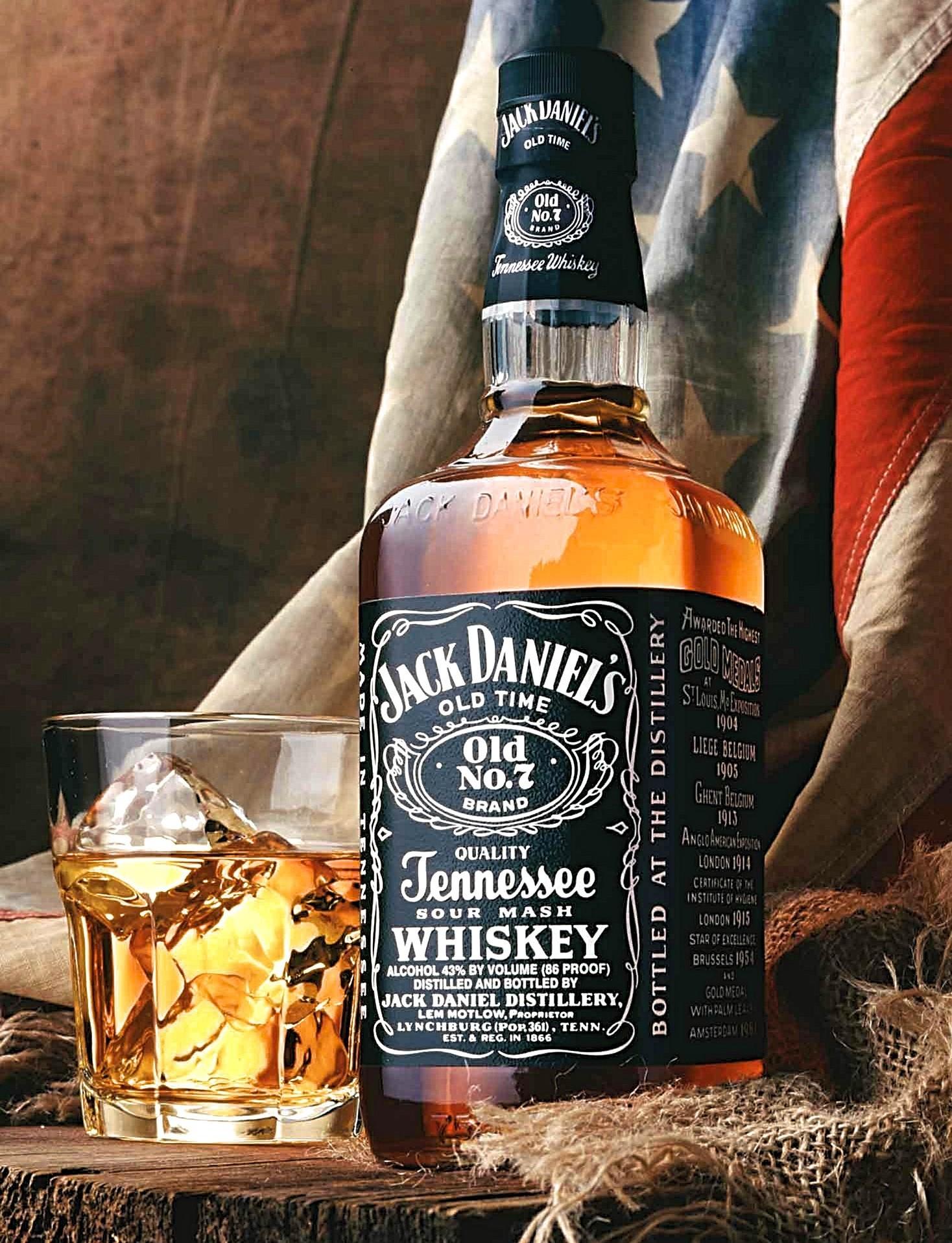 1468x1916  ᐉ Алмазная мозаика Виски Джек Дэниэлс на подрамнике 40х50 см (TN956)