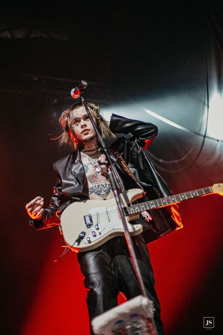 750x1125  Джизус обои в 2023 г | Скейтборд арт, Музыканты, Скейтборд