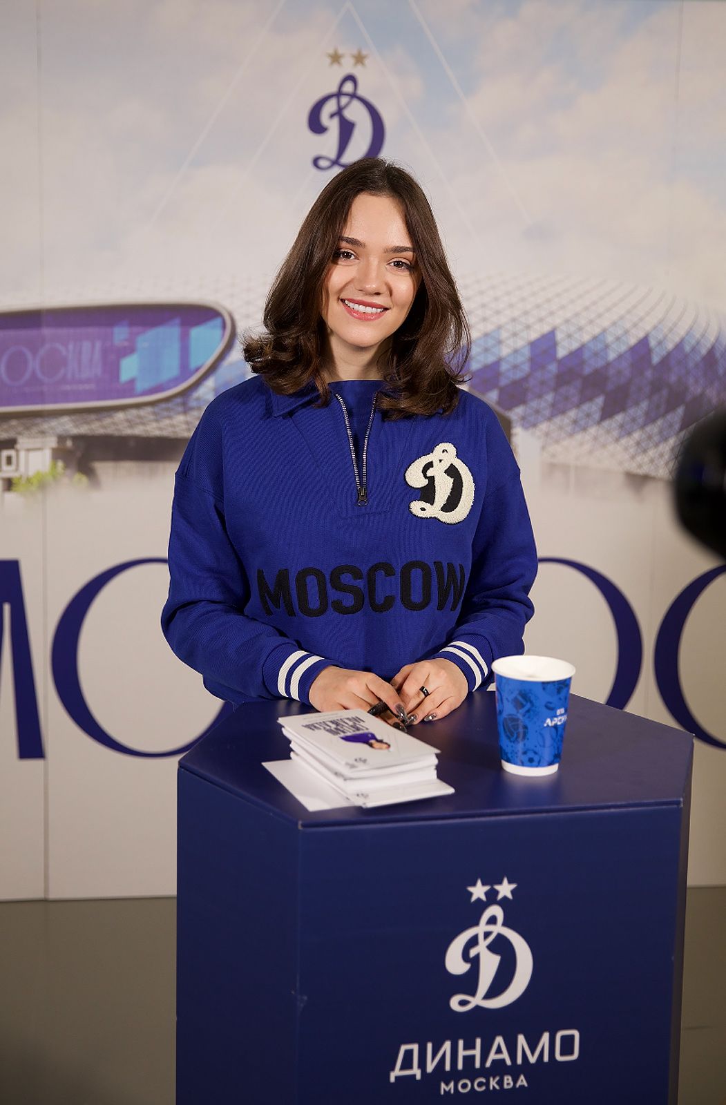 1051x1600  Обои на телефон футбольные клубы - 49 фото