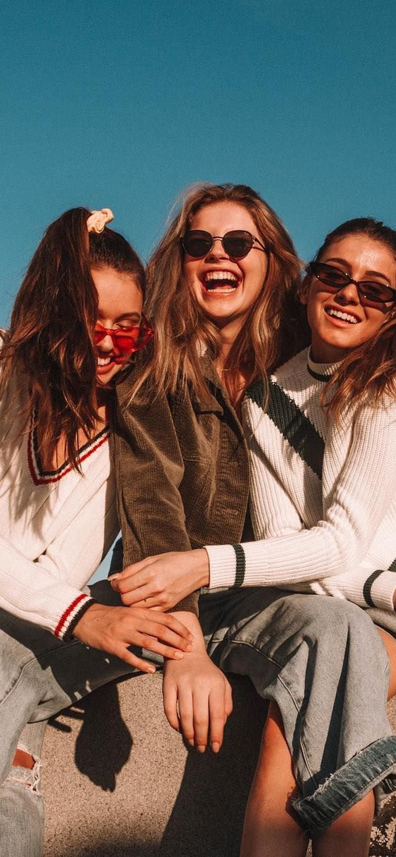 1284x2778  Дружеские обои на телефон [22+ изображений]