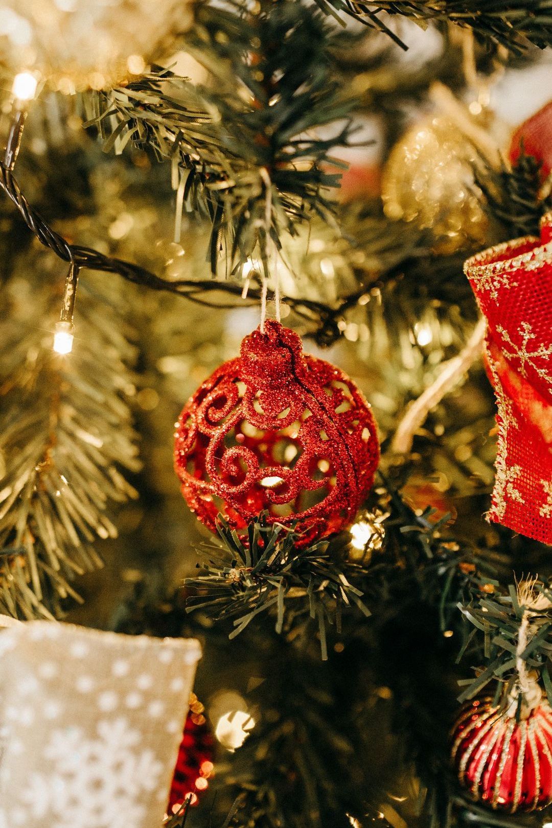 1080x1620  Новогодние обои на телефон эстетика | Обои, Новый год, Рождество