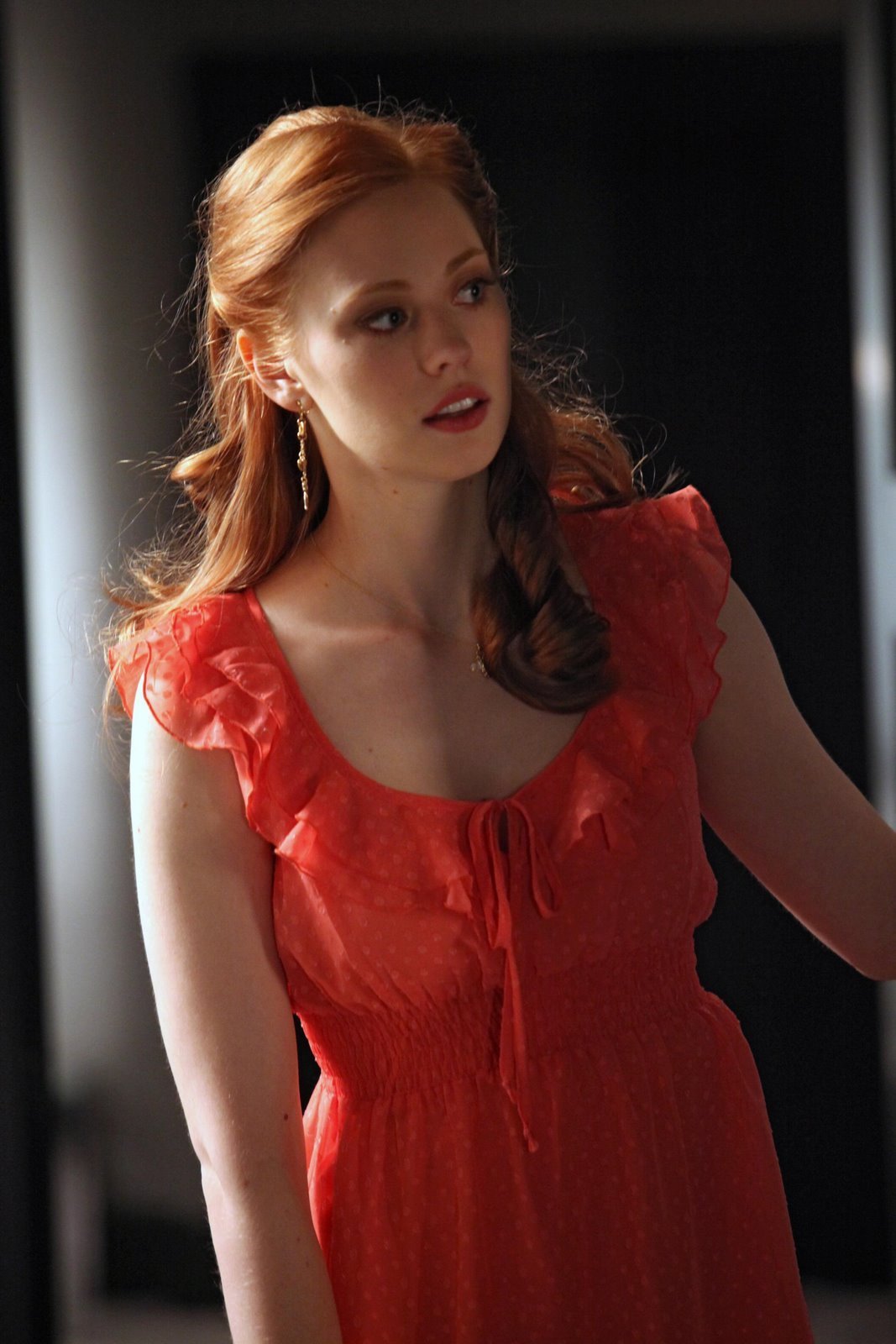 1067x1600  True Blood S2 Still - Дебора Энн Уолл фото (7927602) - Fanpop