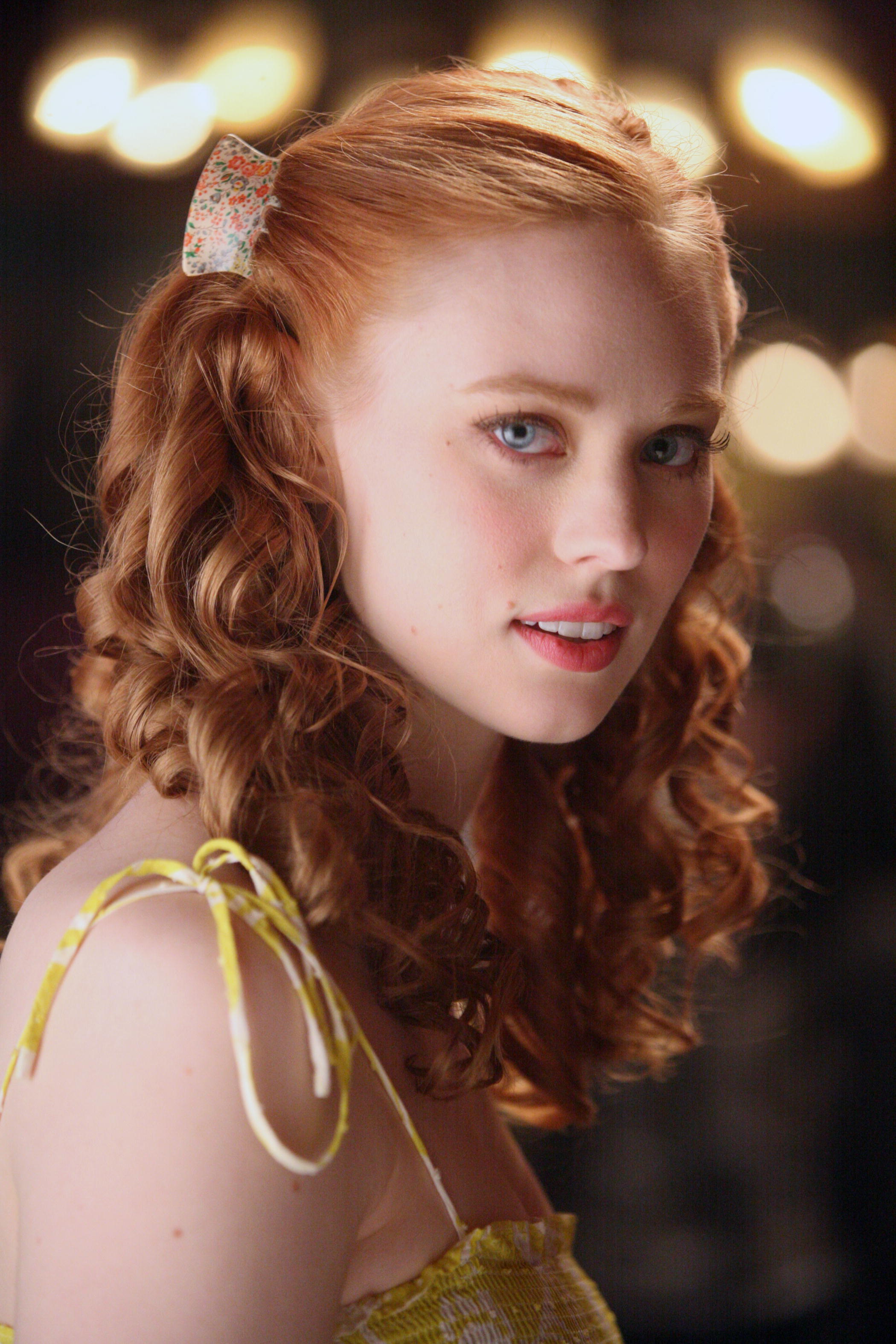 2100x3150  Deborah Ann Woll - Бесплатные обои / WallpaperJamrah Body 