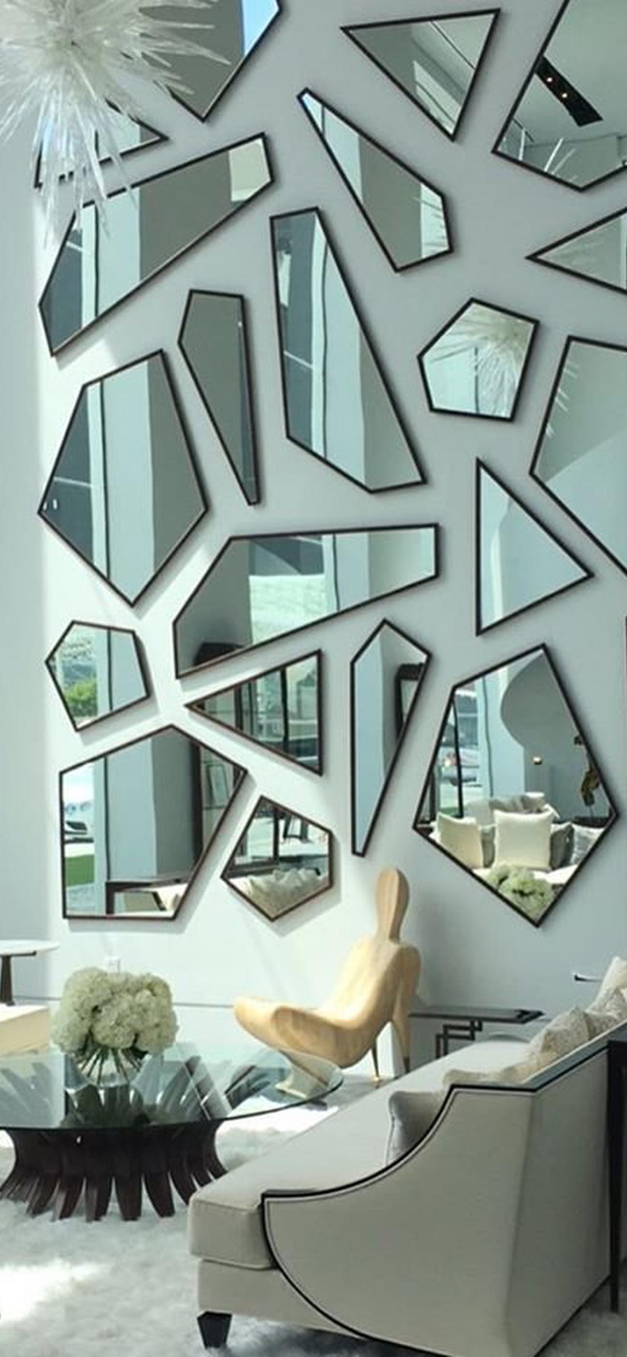 1284x2778  Часы настенные из эпоксидной смолы на стену белые с золотом римскими  цифрами зеркальные тихий ход (ID#1640887129), цена: 2500 ₴, купить на  Prom.ua